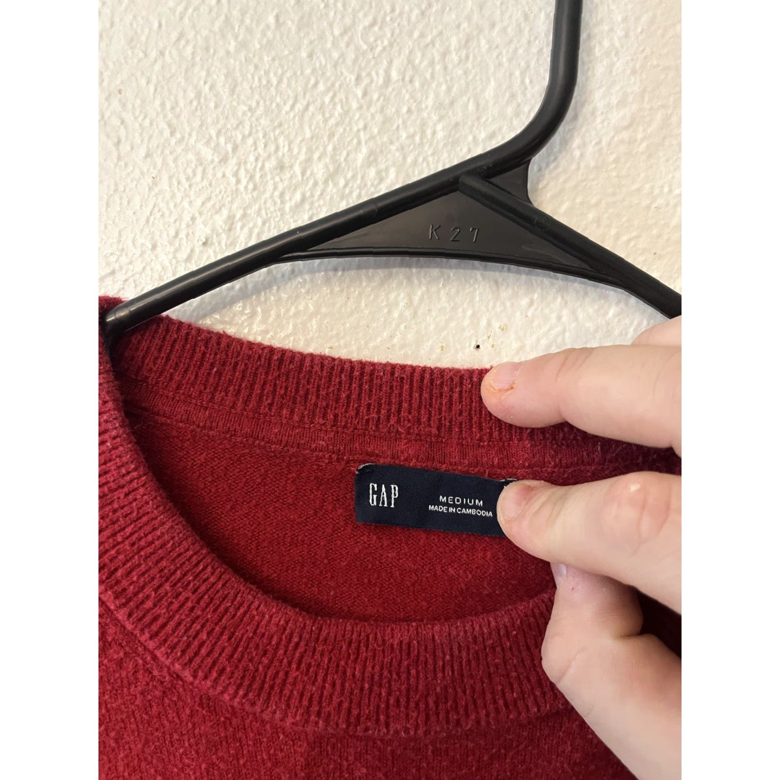 Gap Gap Sweater Solid Crew Neck Long Sleeve Size Medium Red Shirt Women M Red Basic, Gap, Crew Neck, Long Sleeve, Solid, Medium, Red, Women Size M / US 6-8 / IT 42-44 - 2 Thumbnail