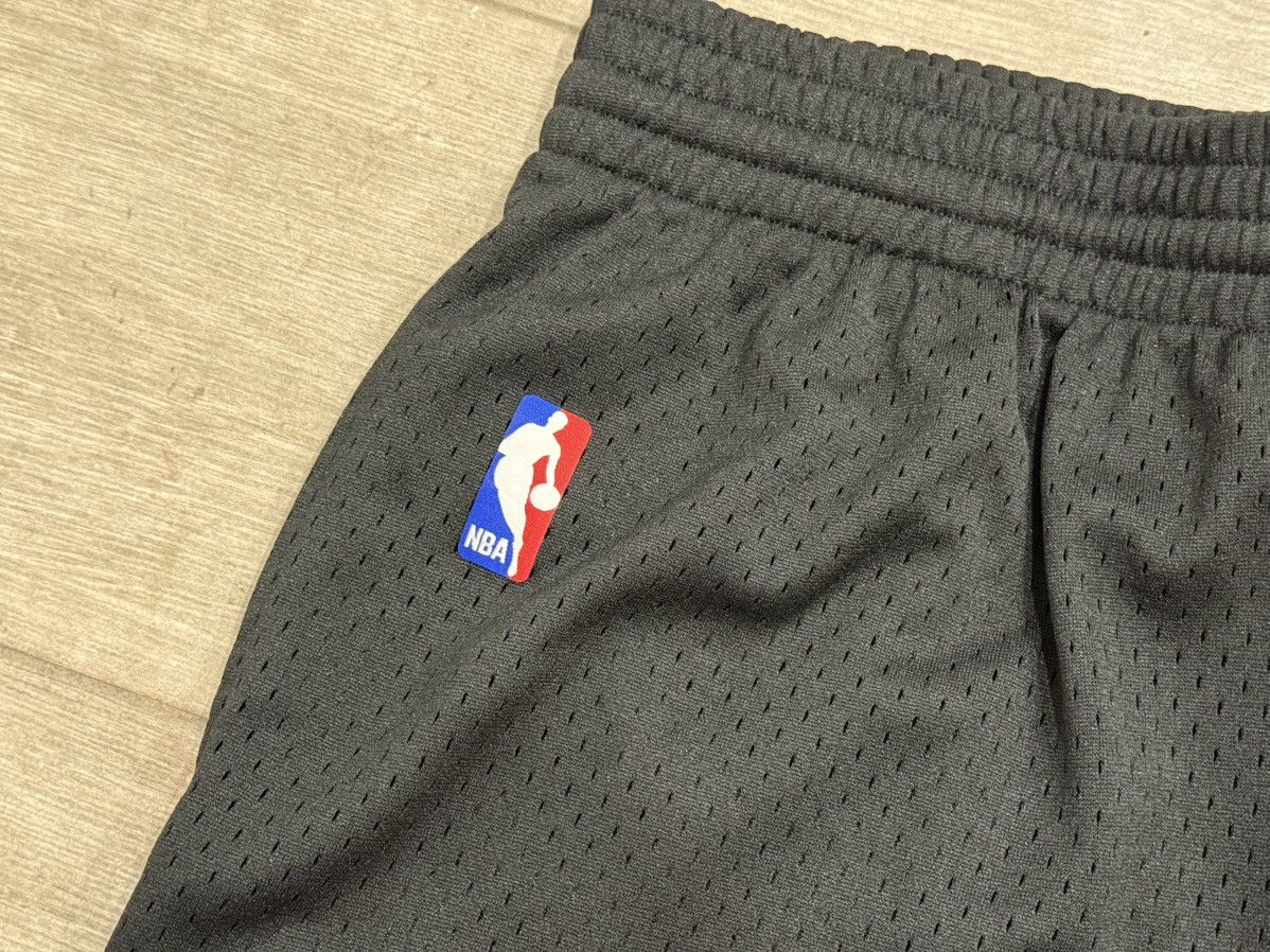 Mitchell & Ness Miami Heat Mitchell & Ness Hardwood Classics Shorts Sz Large Size US 36 / EU 52 - 3 Thumbnail