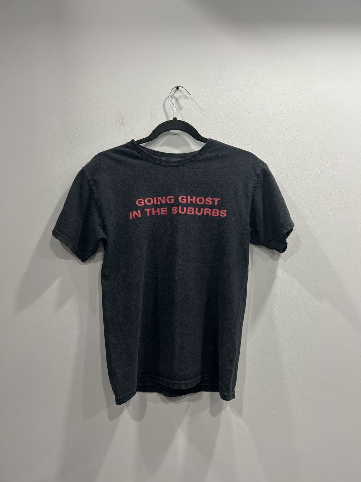 Vintage Classic Going Ghost In the Suburbs Slogan Tee Size US S / EU 44-46 / 1 - 1 Thumbnail