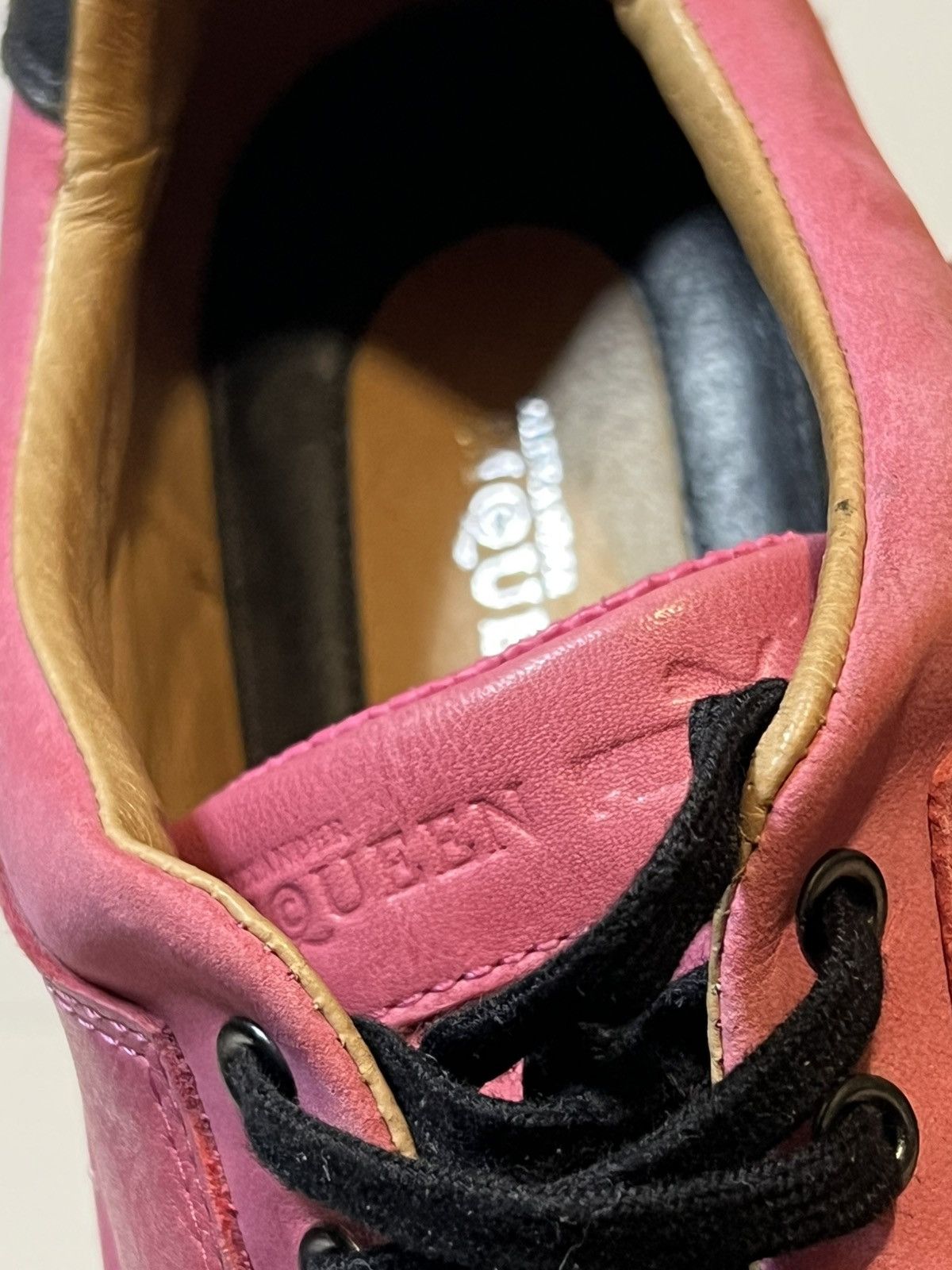 Alexander McQueen × Puma Men Deck Lo sneakers in a pink leather designer skate shoes Size US 12 / EU 45 - 9 Thumbnail