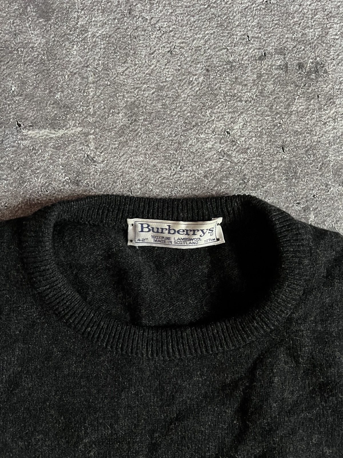Burberry Vintage Burberry wool sweater Size US L / EU 52-54 / 3 - 7 Thumbnail