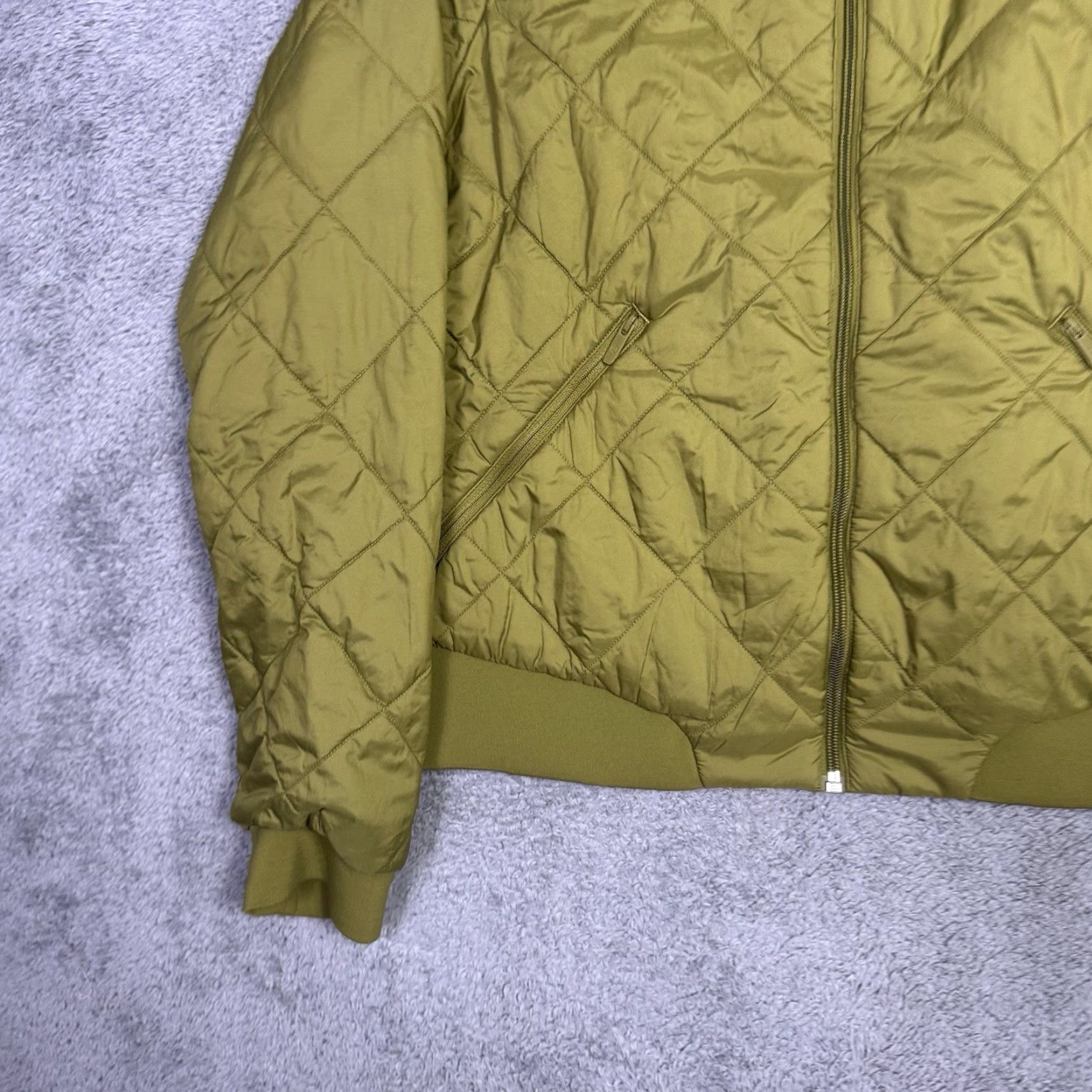 Lululemon Lululemon Bomber Jacket Reversible Puffer Womens 12 Lightweight Glyde Navy Green Size XL / US 12-14 / IT 48-50 - 3 Thumbnail