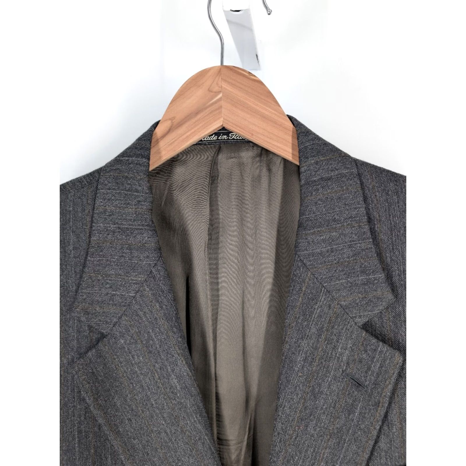 Valentino VINTAGE Valentino Blazer Gray Brown Pinstripe Wool 40" Men Sport Coat Barneys New York Italy Size 40R - 3 Thumbnail