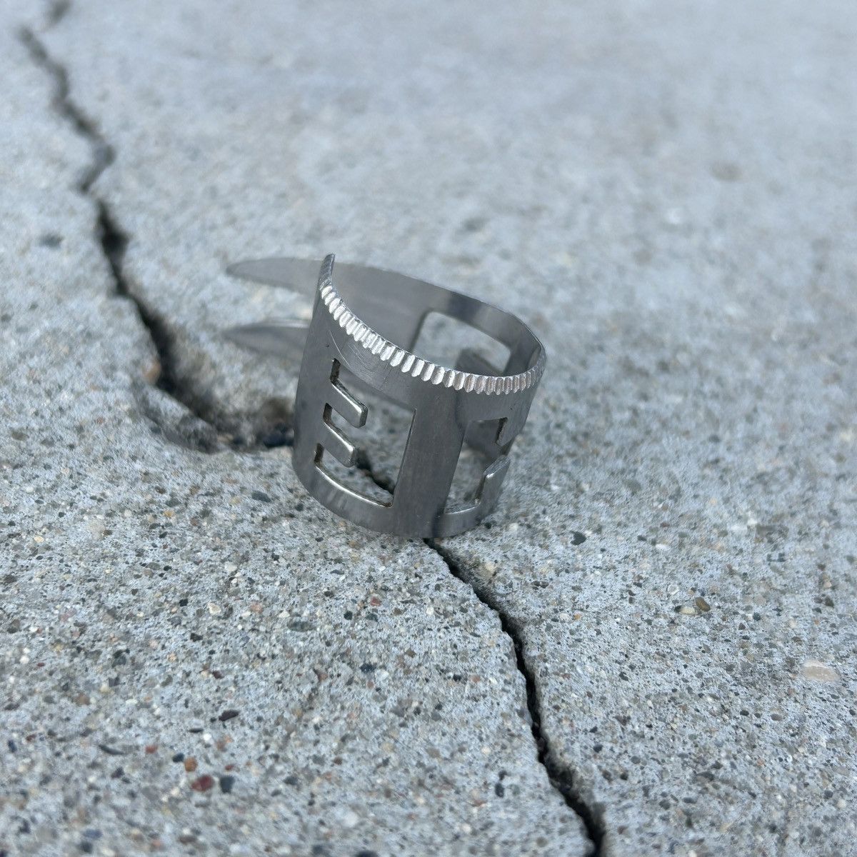 Vintage Duel Edge 1/1 Blade Ring Size ONE SIZE - 4 Thumbnail