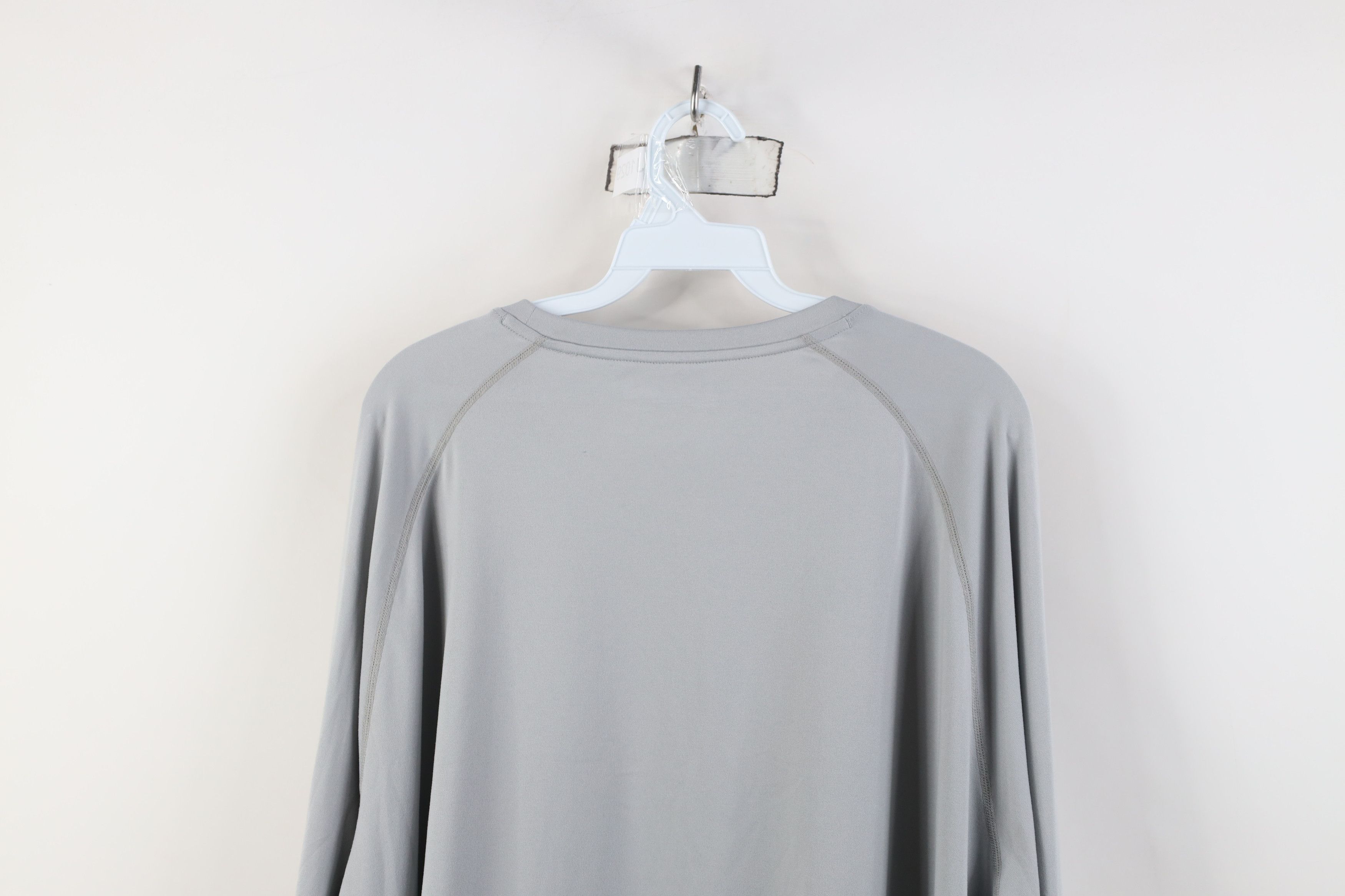 Under Armour Under Armour Combine Pistons Basketball Long Sleeve T-Shirt Size US XXL / EU 58 / 5 - 13 Thumbnail