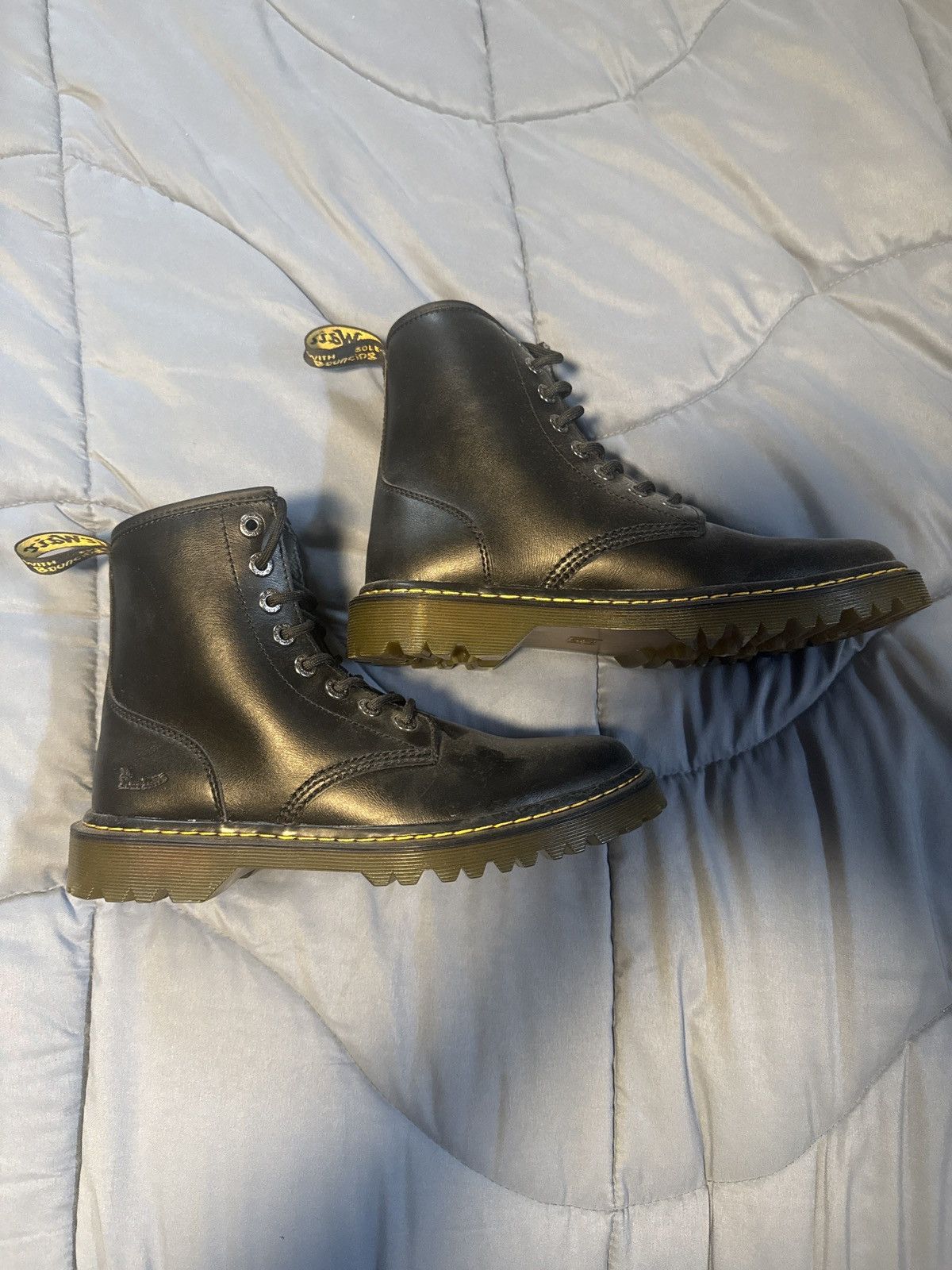 Dr. Martens Mens Size 9 Dr Martens Size US 9 / EU 42 - 1 Thumbnail