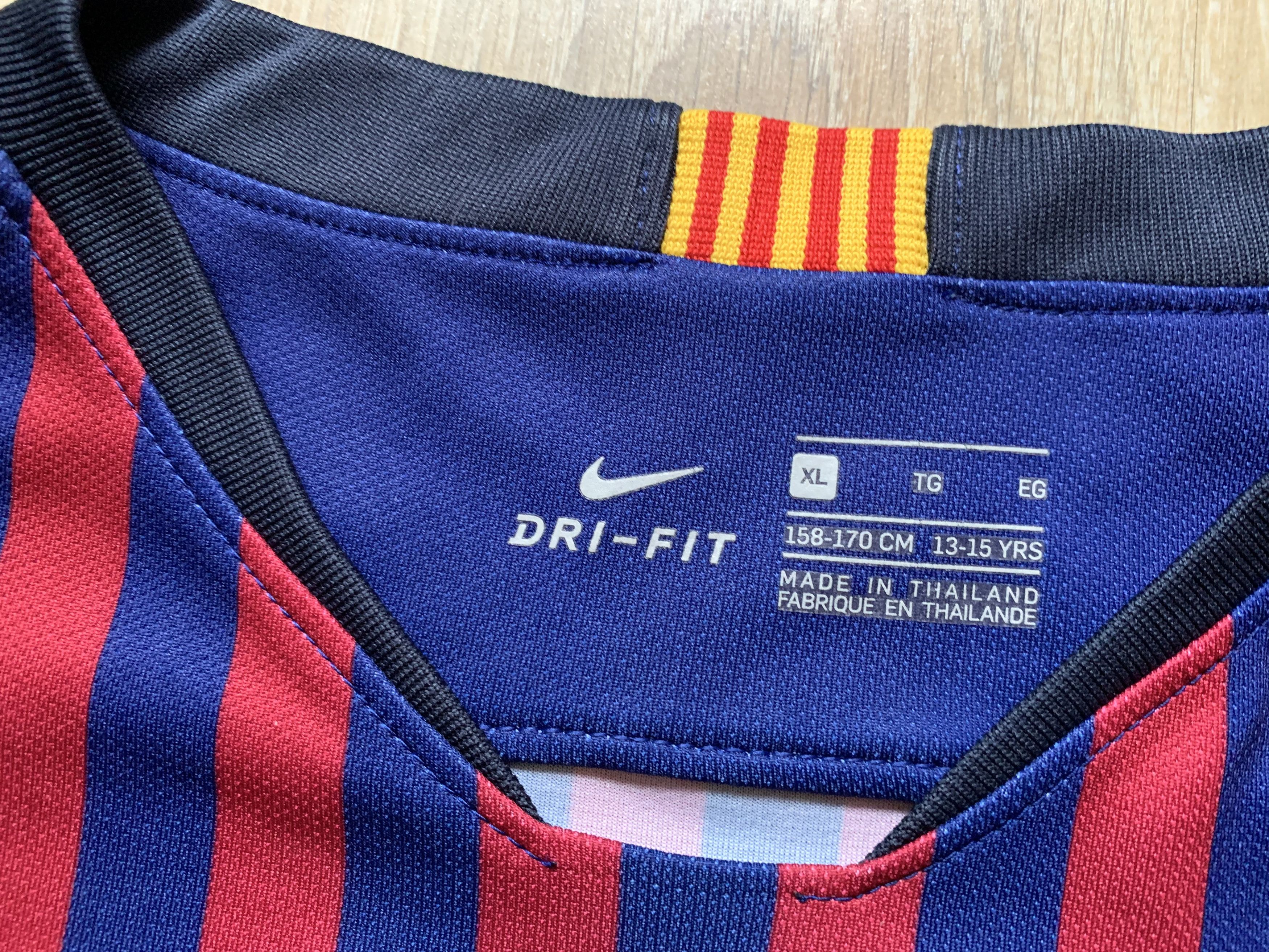 Nike Youth Nike Barcelona Home Shirt 2018 Size US XXS / EU 40 - 6 Thumbnail
