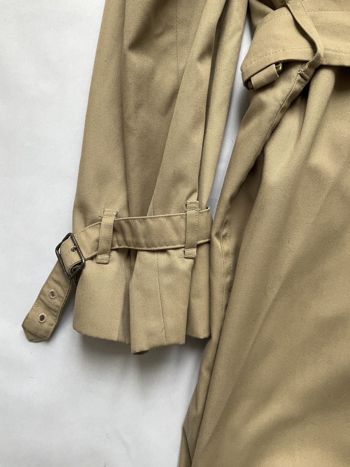 Burberry Trench-coat Burberry Vintage Size US L / EU 52-54 / 3 - 15 Thumbnail