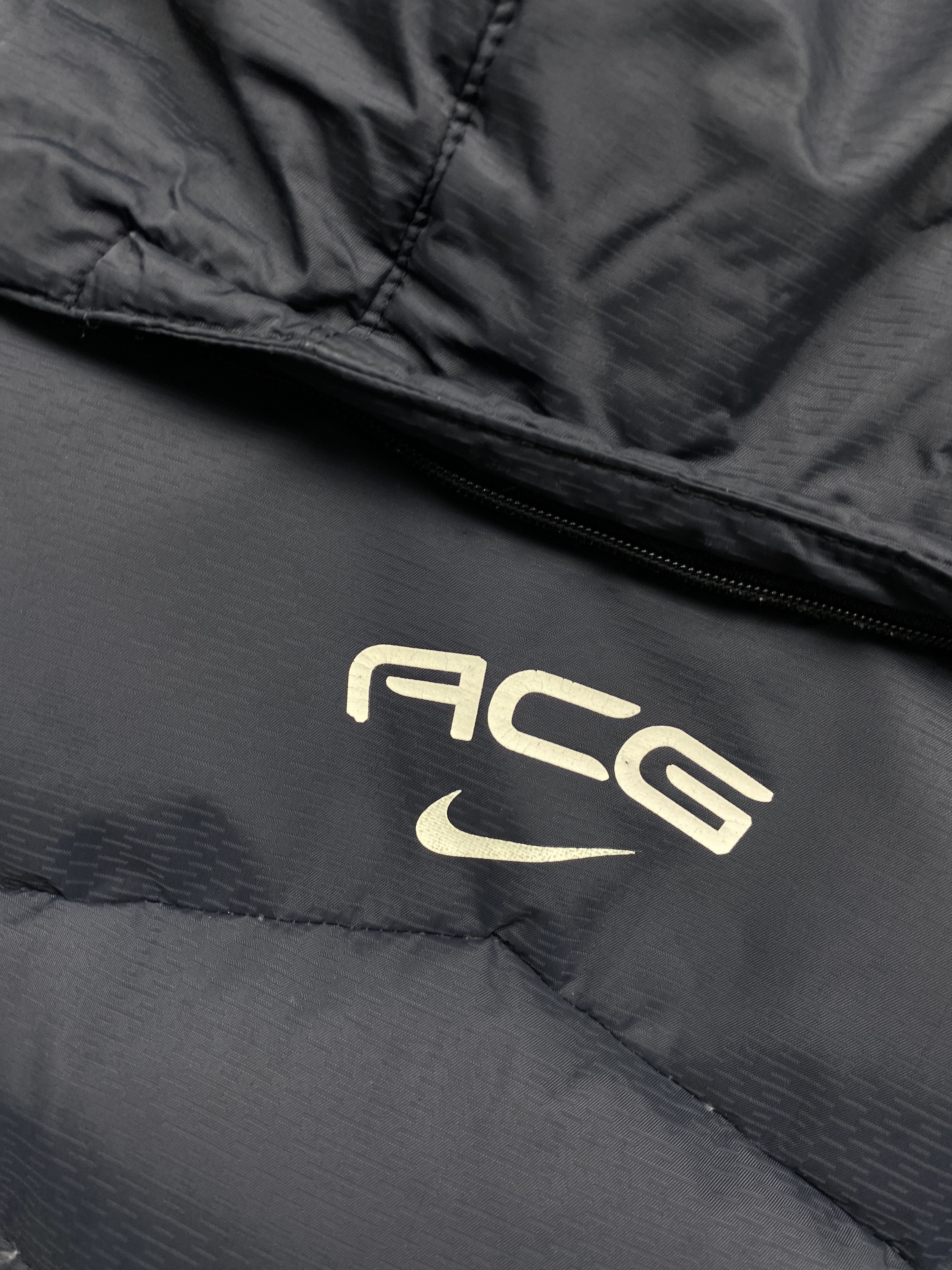 Nike ACG Nike ACG Vintage Ladies Down Jacket Size M / US 6-8 / IT 42-44 - 8 Thumbnail