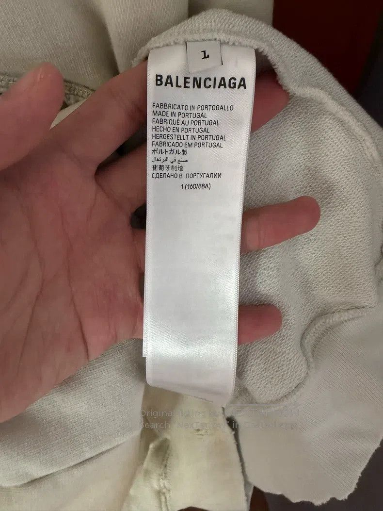 Balenciaga Balenciaga Manchester United Mud Dyed Distressed Sweatshir Size US S / EU 44-46 / 1 - 4 Thumbnail