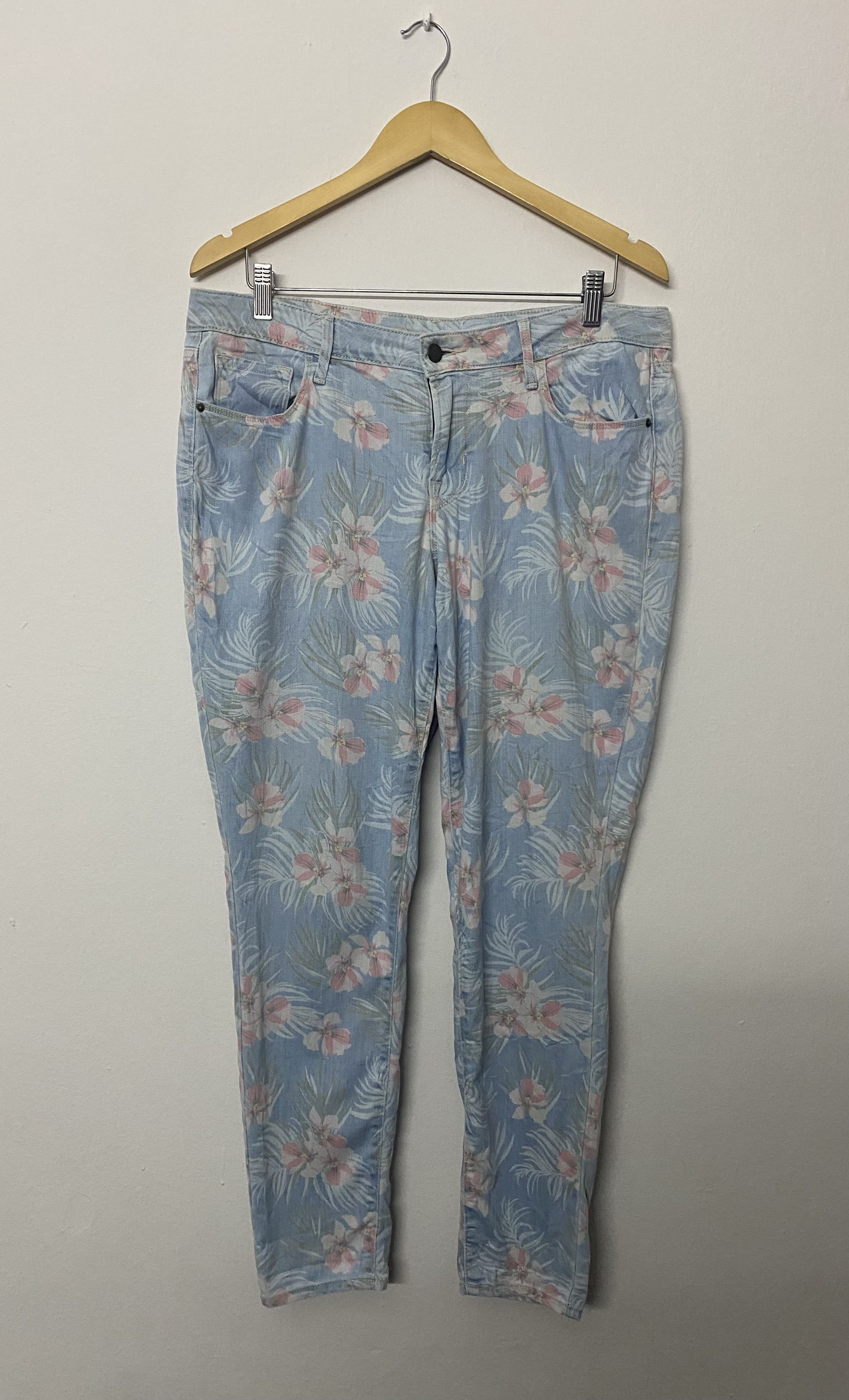 Old Navy Vintage Old Navy Rooke Star Floral Jeans Size 38" / US 16 / IT 52 - 1 Thumbnail