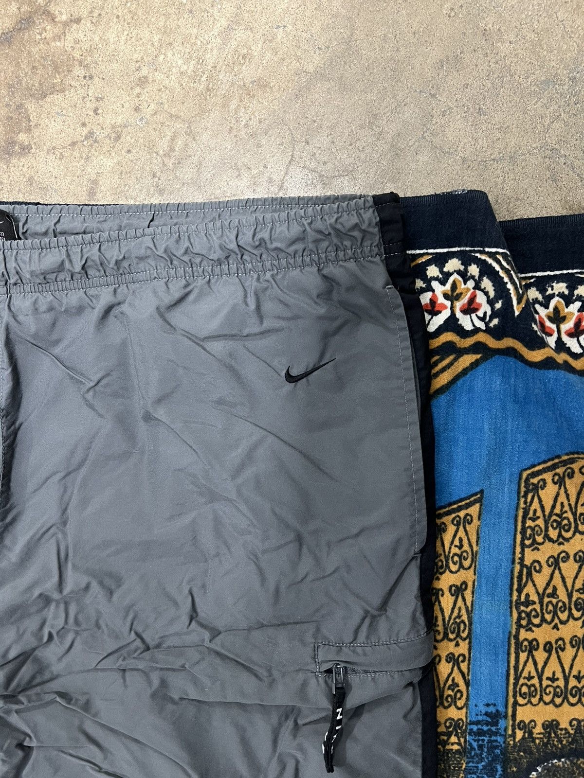 Nike Vintage Nike grey track pants Size XL baggy wide skater y2k Size US 36 / EU 52 - 4 Thumbnail