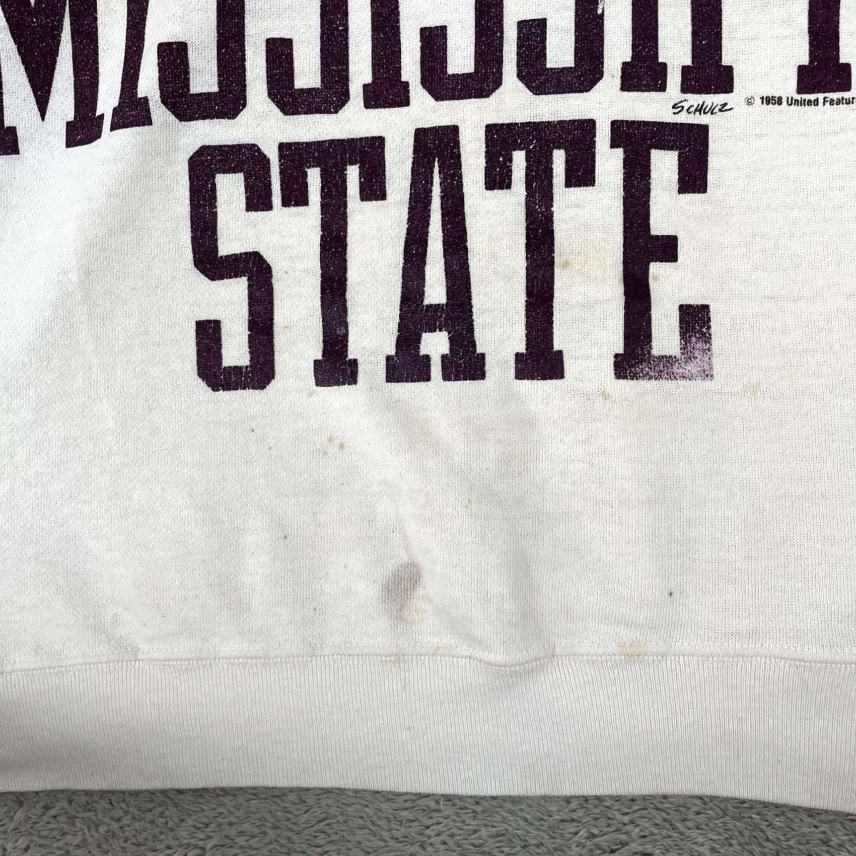 Vintage VINTAGE Snoopy Mississippi State Sweatshirt Mens XL White College Graphic Print Cowboys? No -- Size US XL / EU 56 / 4 - 4 Thumbnail