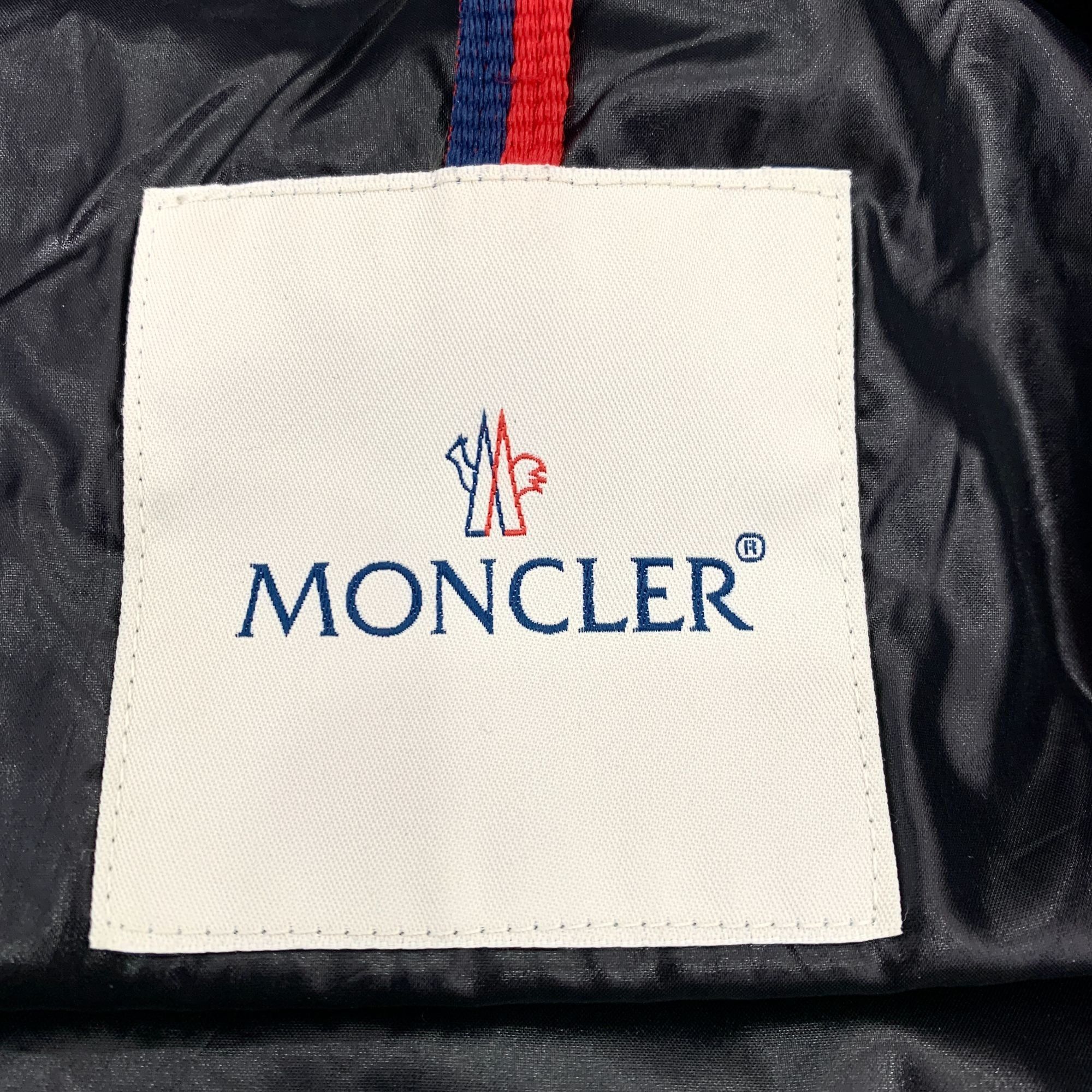 Moncler [Moncler] Moka Black Logo Quilted Hooded Down Jacket 1 S Size S / US 4 / IT 40 - 2 Thumbnail