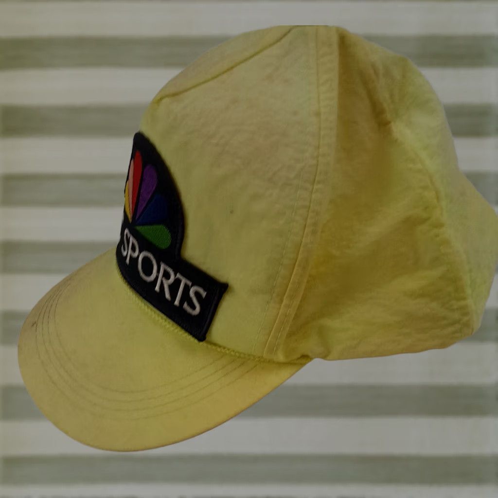 Vintage VINTAGE HaT Snapback Hat Adjustable size Sports Yellow Mens Lightweight Size ONE SIZE - 1 Thumbnail