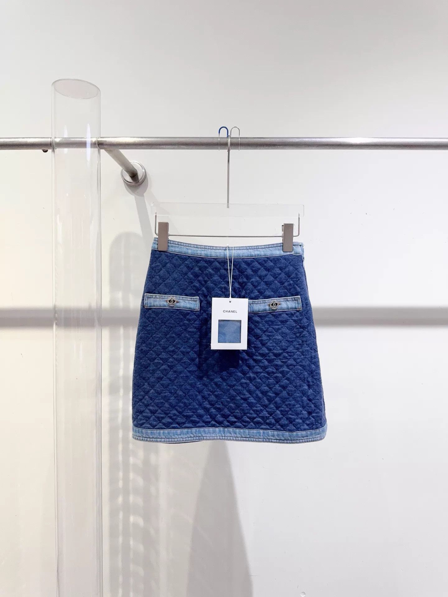 Chanel Chanel Women's New Distressed Washed Denim Skirt 34 Size 25" / US 0 / IT 36 - 1 Thumbnail