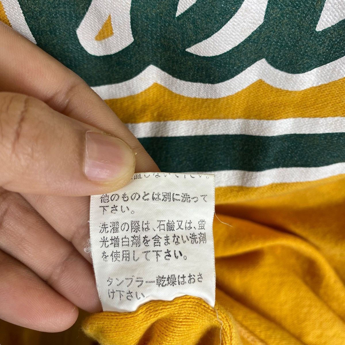 MLB × Vintage Vintage 90's ATHLETICS MLB Logo Tee Shirt Medium Size Size US M / EU 48-50 / 2 - 8 Thumbnail