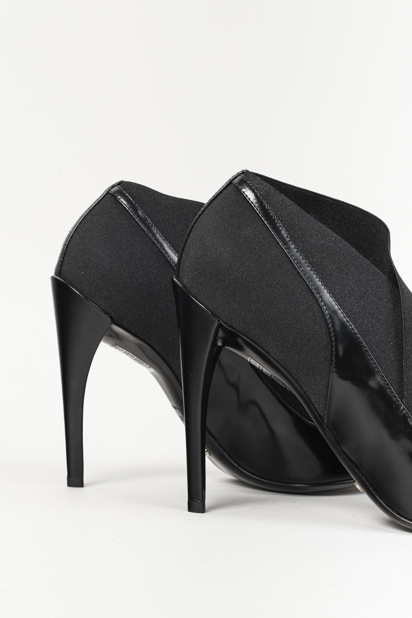 Dior Christian Dior Black Leather Elastic Pointed Toe Bootie Size US 8.5 / IT 38.5 - 8 Thumbnail