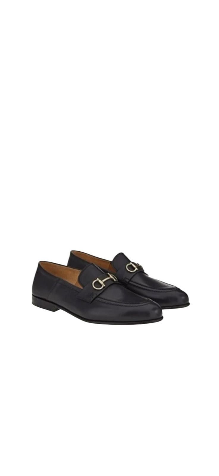 Salvatore Ferragamo Ferragamo Gancini Ornament Loafer Size US 7.5 / IT 37.5 - 2 Thumbnail
