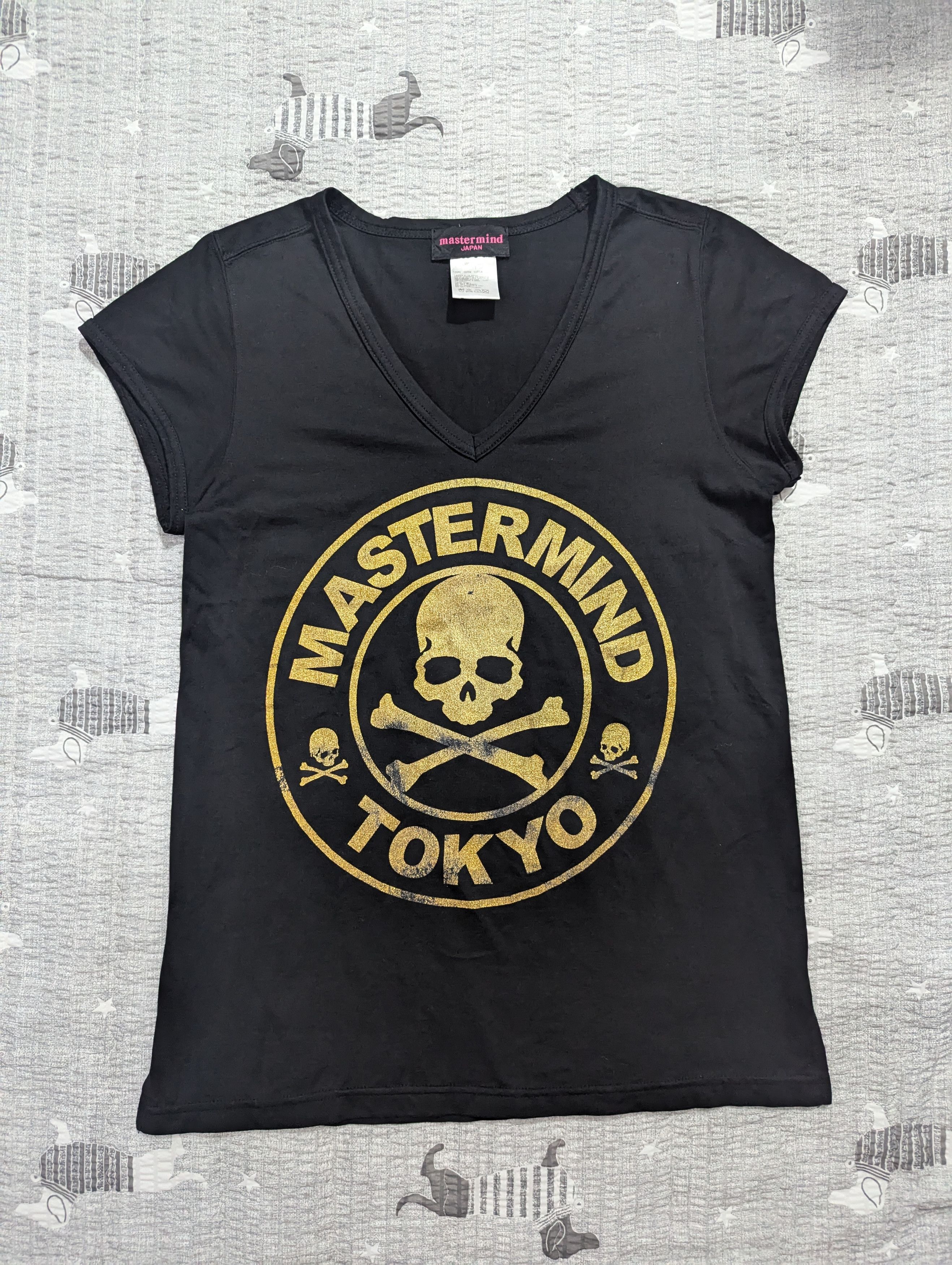 Mastermind World Mastermind Japan Tokyo V-neck shirt Size S / US 4 / IT 40 - 1 Thumbnail