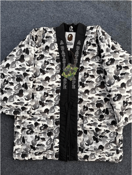 Bape Bape Hoodie Size US L / EU 52-54 / 3 - 1 Thumbnail