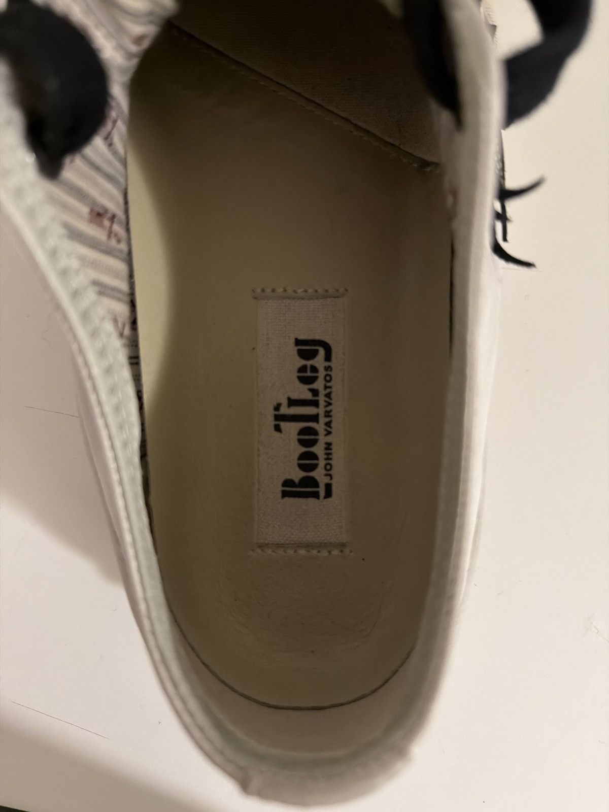 John Varvatos John Varvatos white vintage sneakers Size US 7 / EU 40 - 3 Thumbnail