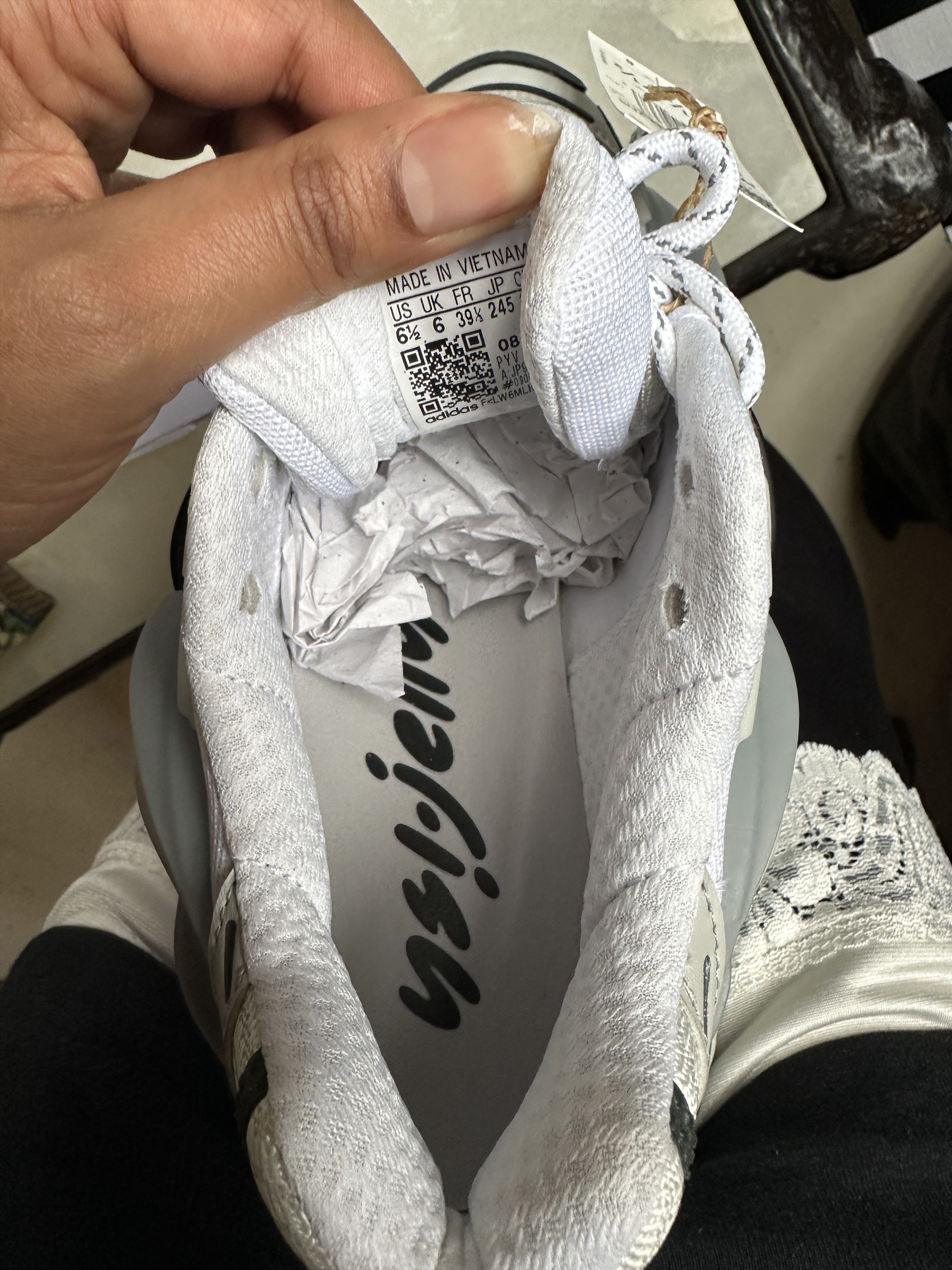 Adidas × Pharrell PW Adistar Jellyfish Size US 6.5 / EU 39-40 - 10 Thumbnail