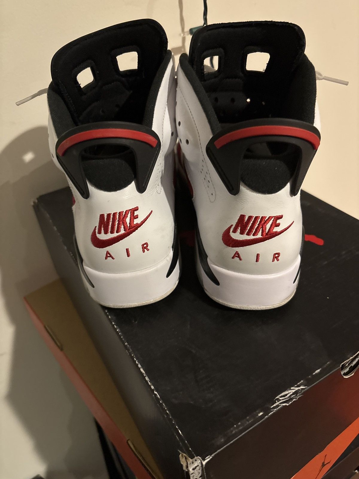 Jordan Brand Carmine 6 Size US 11 / EU 44 - 4 Thumbnail
