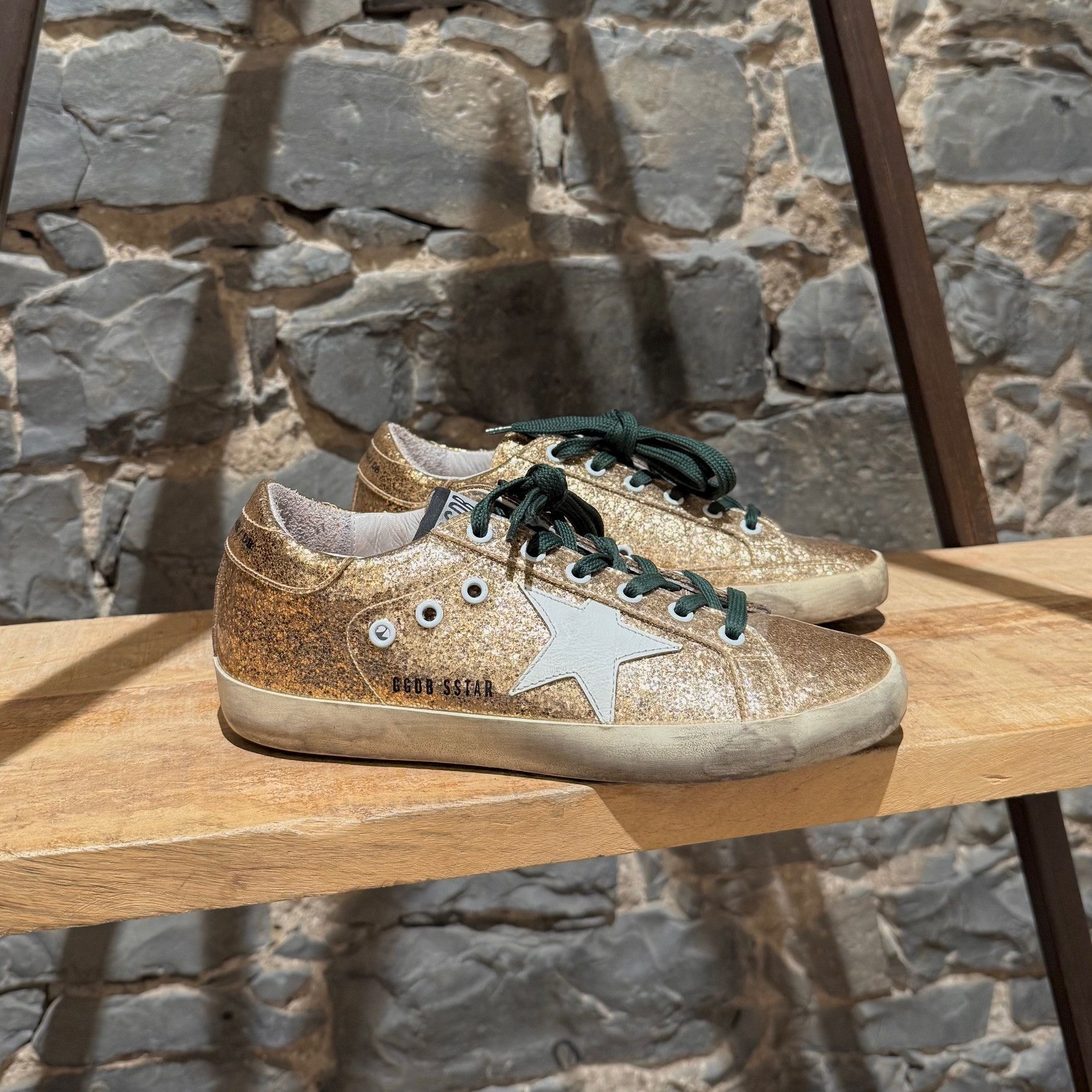 Golden Goose Golden Goose Superstar Gold Glitter Sneakers Size US 7 / IT 37 - 1 Thumbnail