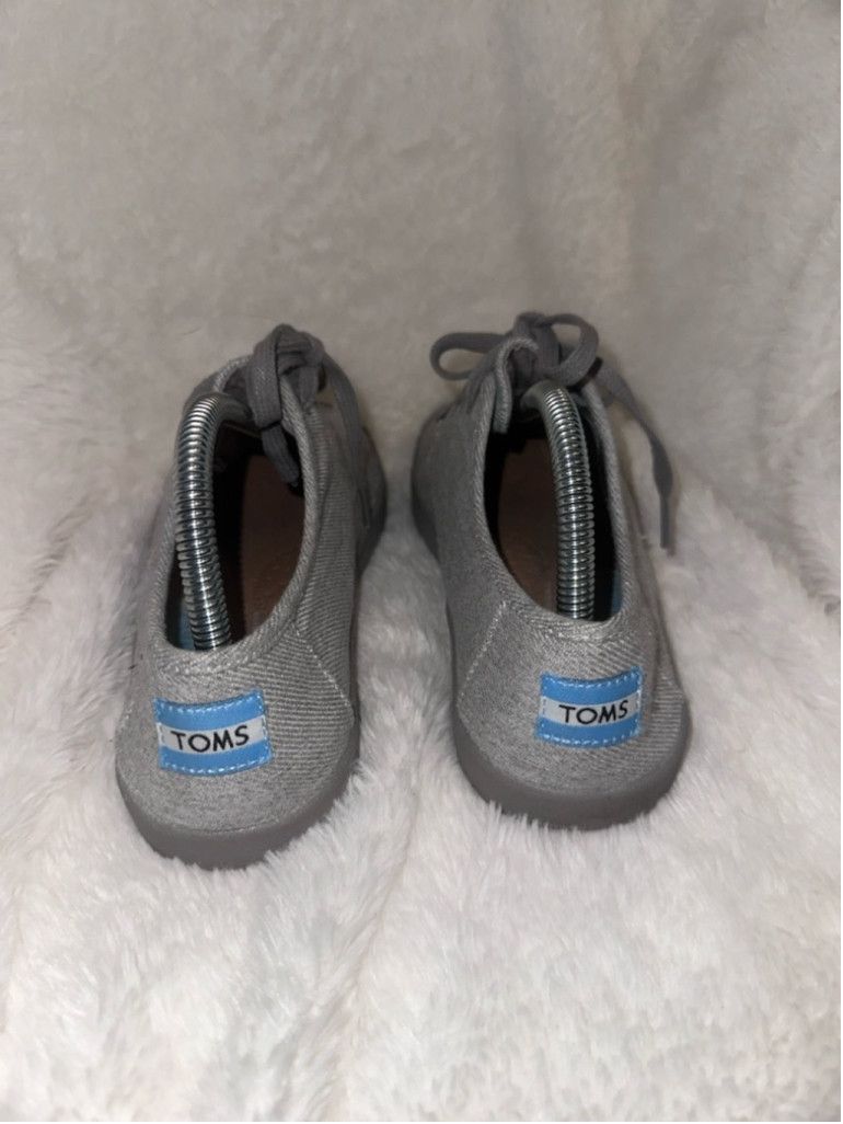 Toms Women's TOMS Gray Canvas Sneakers Size 6.5 Size US 6.5 / IT 36.5 - 5 Thumbnail