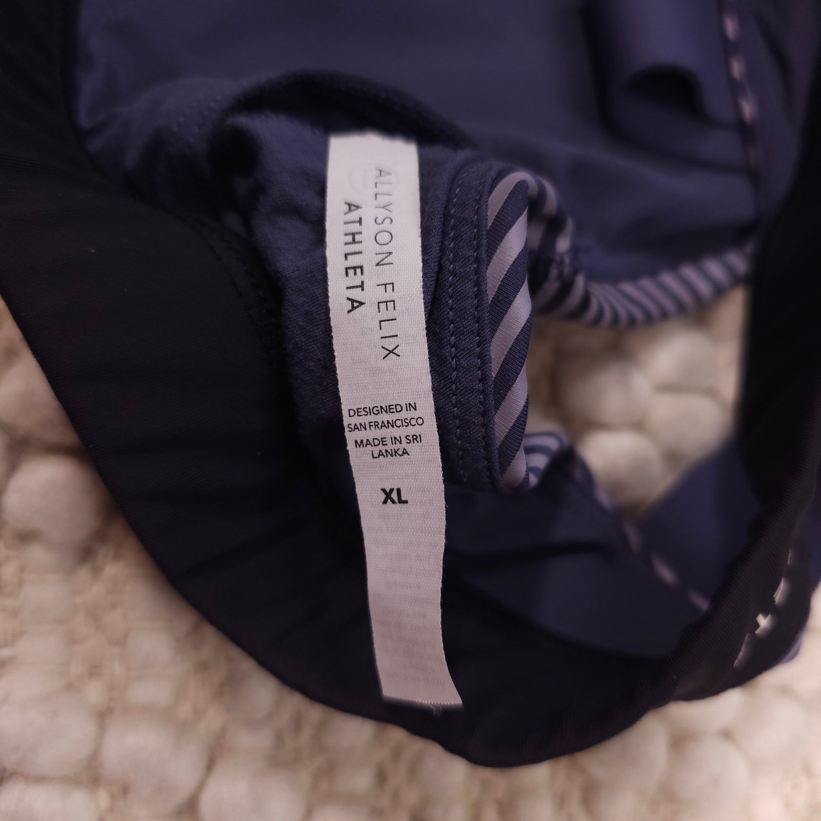 Athleta Allyson Felix x Athleta Ultimate Legend Sports Bra Sz XL Size ONE SIZE - 5 Thumbnail