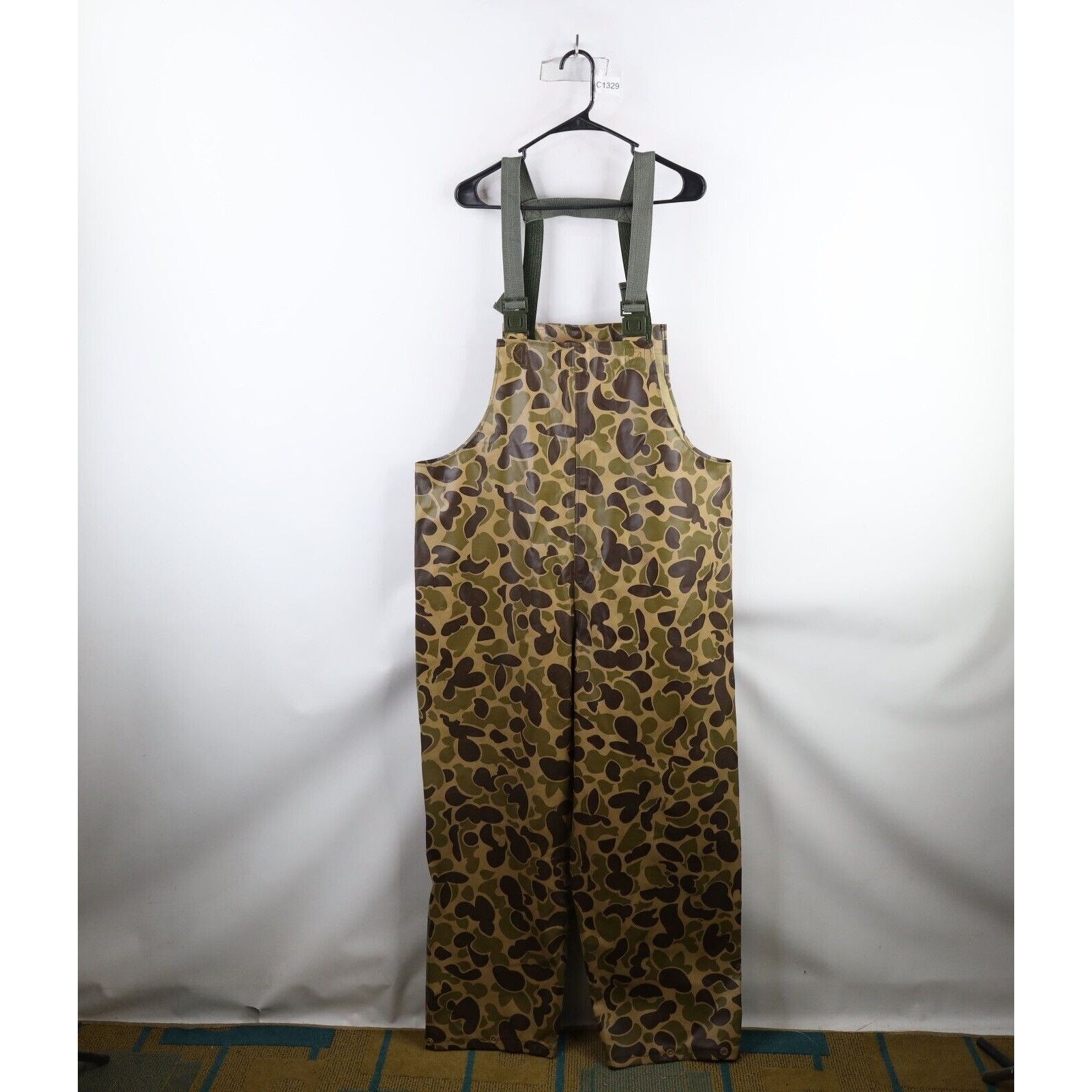Vintage Vintage 80s 90s Streetwear Waterproof Camouflage Overalls Size US L / EU 52-54 / 3 - 1 Thumbnail
