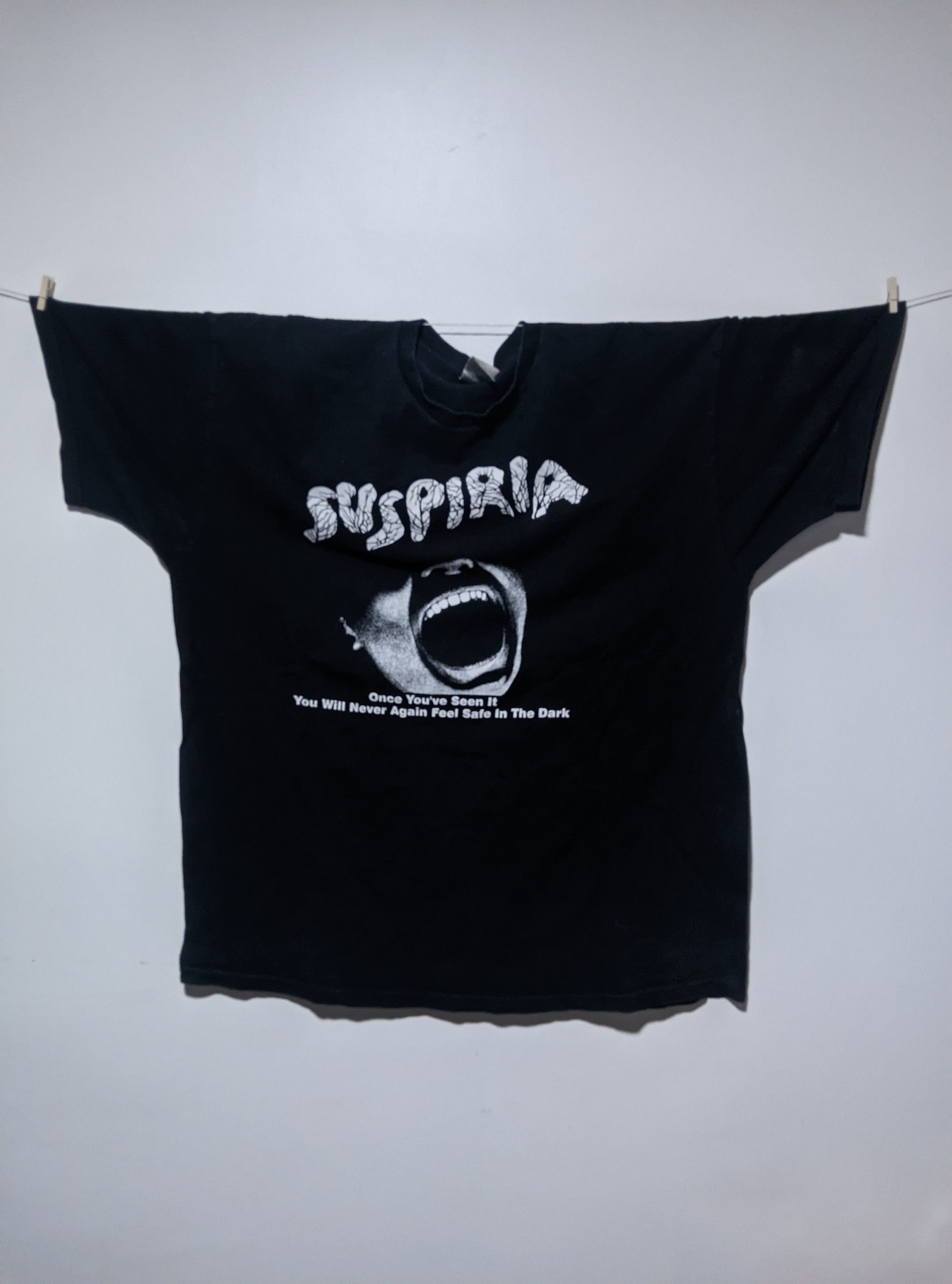 Vintage Vintage suspiria Darío argento horror movie slasher tee Size US XXL / EU 58 / 5 - 1 Thumbnail