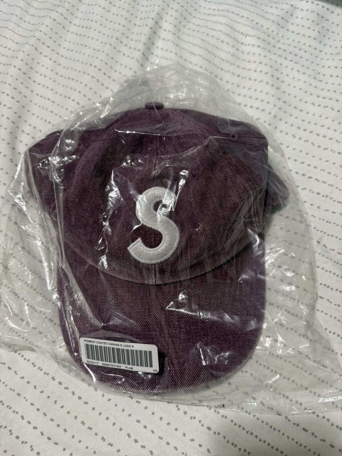 Supreme Supreme Hat Pigment Canvas S Logo 6-Panel Plum S/S 2023 Size ONE SIZE - 1 Thumbnail