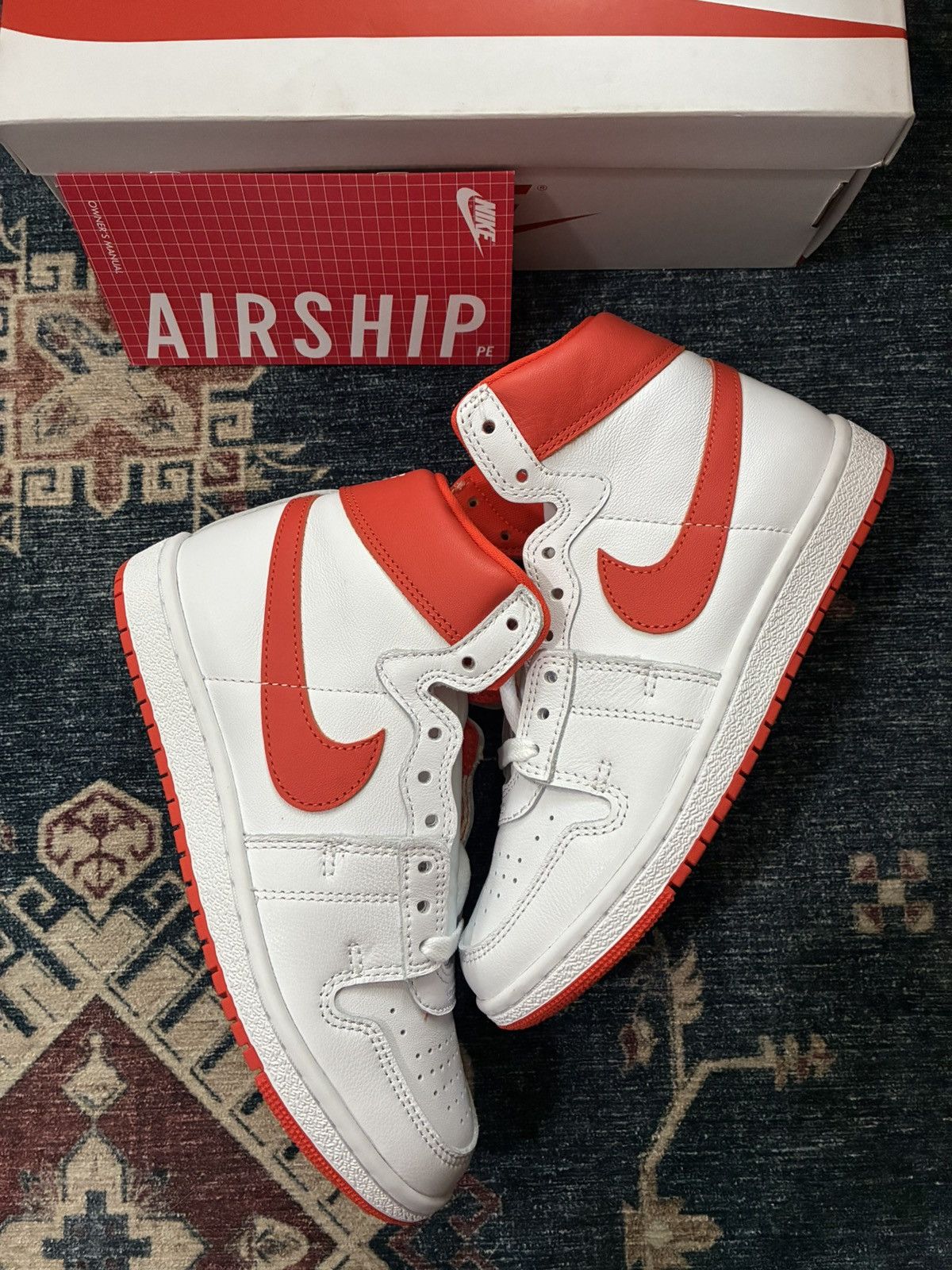 Jordan Brand Nike Jordan Air Ship PE Orange SKU DX4976-181 Brand New Size US 6 / EU 39 - 2 Thumbnail