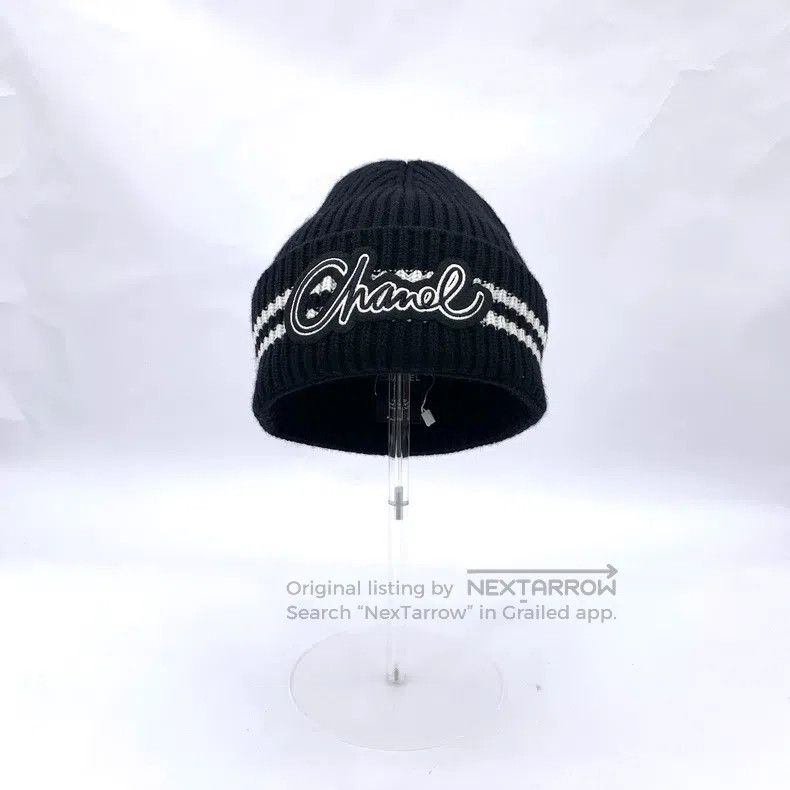 Chanel Chanel Size50 Black logo letter embroidery cashmere knitted Size ONE SIZE - 1 Thumbnail