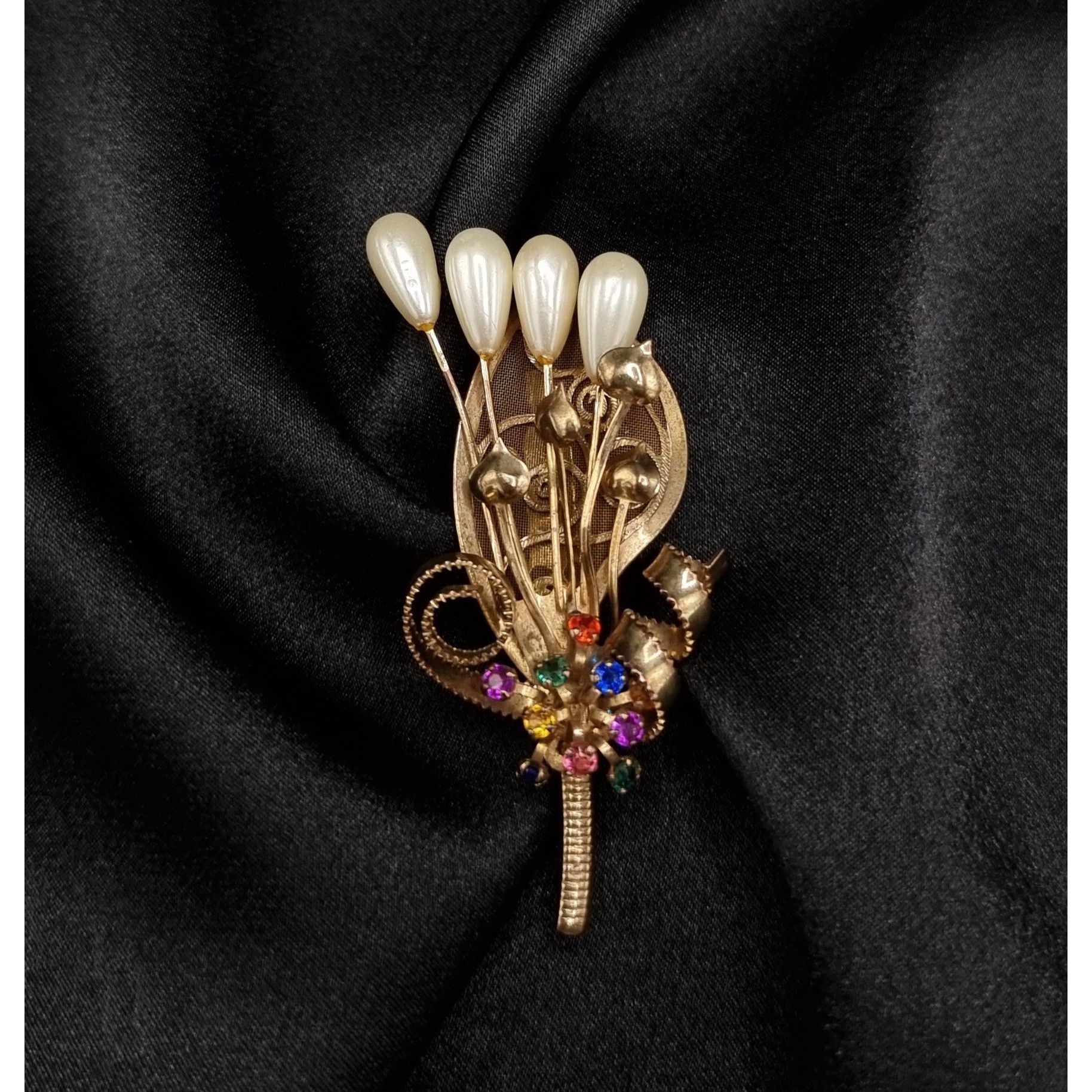 Vintage Vintage 1960s OTC International Gold-Tone Brooch Size ONE SIZE - 2 Thumbnail