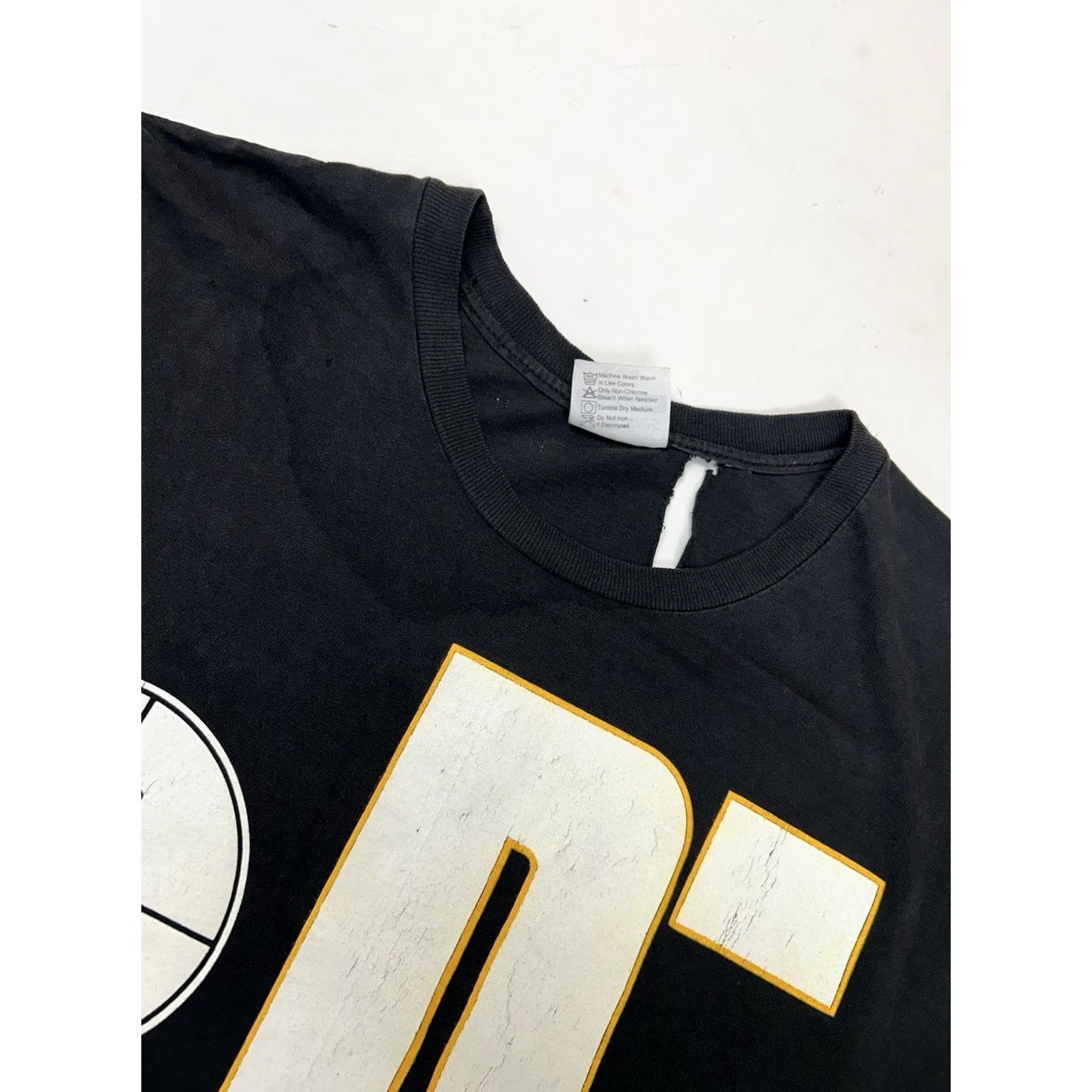Hanes VINTAGE Public Enemy Rap Tee XL Dry Rot As Is Can Be Worn 90s Rare Display Item Hanes Black Size US XL / EU 56 / 4 - 7 Thumbnail
