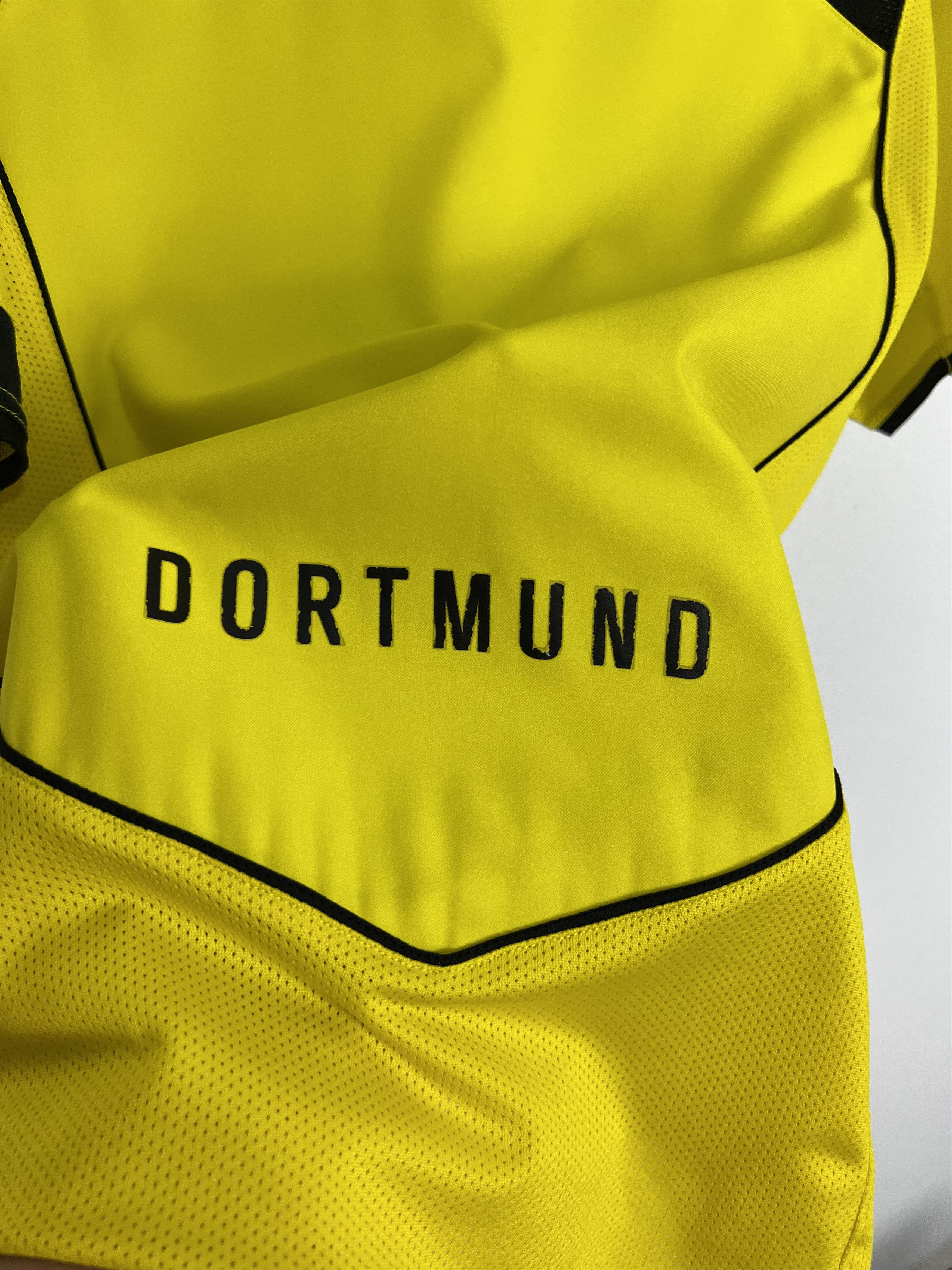 Nike Borussia Dortmund football shirt Soccer Nike Jersey Trikot Size US S / EU 44-46 / 1 - 9 Thumbnail