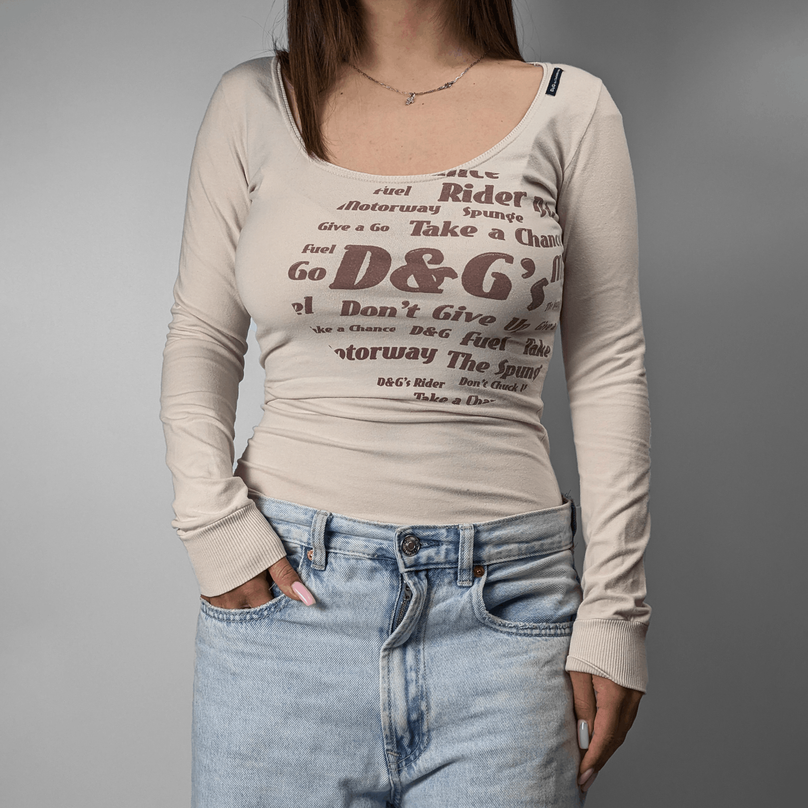 Dolce Gabbana DG Vintage Y2K Big Logo Beige Blouse T Shirt M
