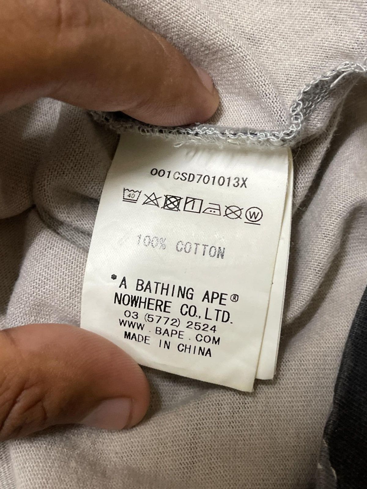 Bape BAPE Gradient Tiger Camo College Logo Tee Size US L / EU 52-54 / 3 - 7 Thumbnail