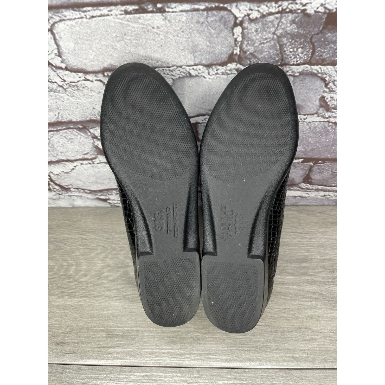 Other SAS Simplify Black Croc Patent Tripad Slip On Flats Shoes Wo Size US 6.5 / IT 36.5 - 20 Thumbnail