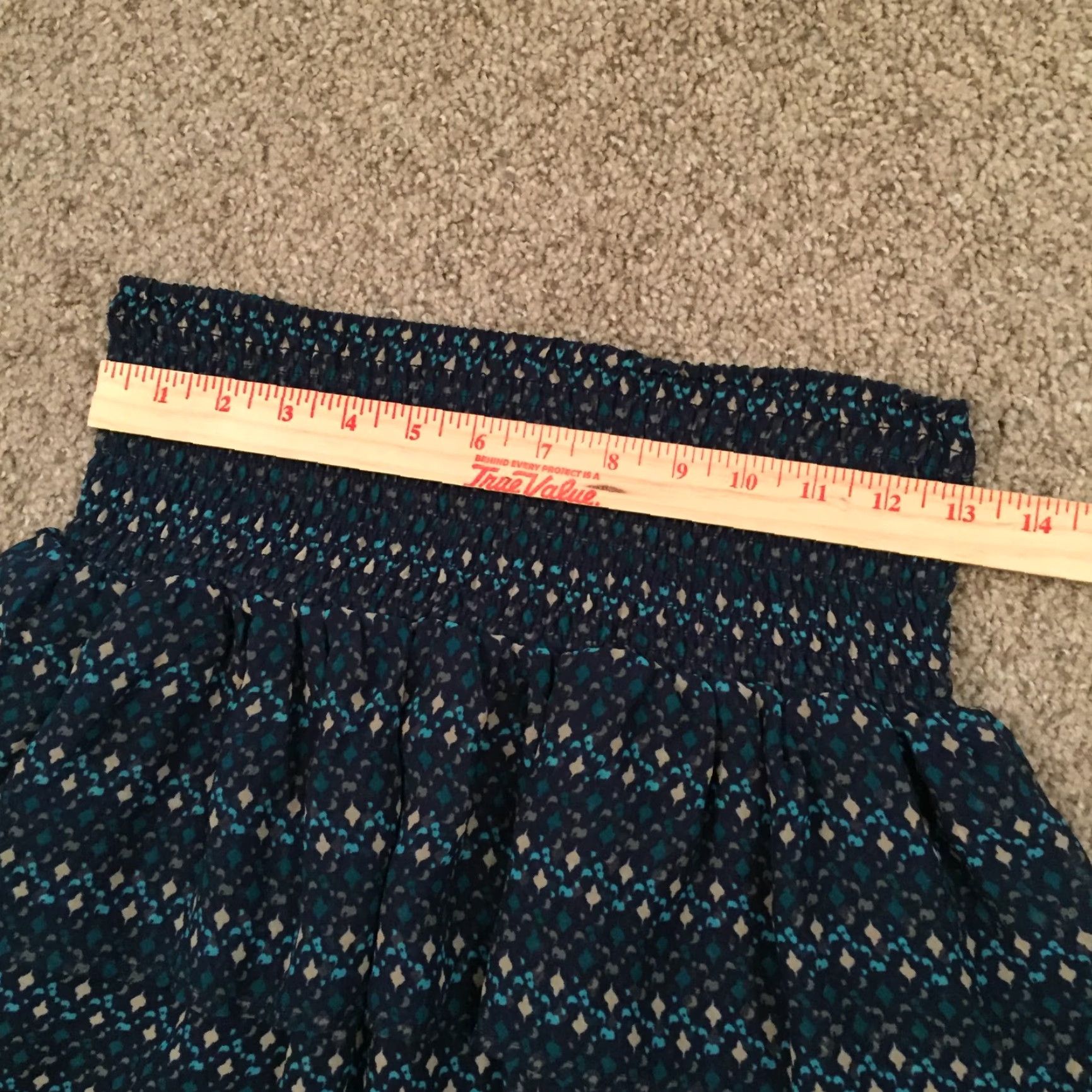 Old Navy Old Navy Skirt Short Women S Blue Lightweight Geometric Pullover Casual Flare Pattern Polyester Size 28" / US 6 / IT 42 - 3 Thumbnail