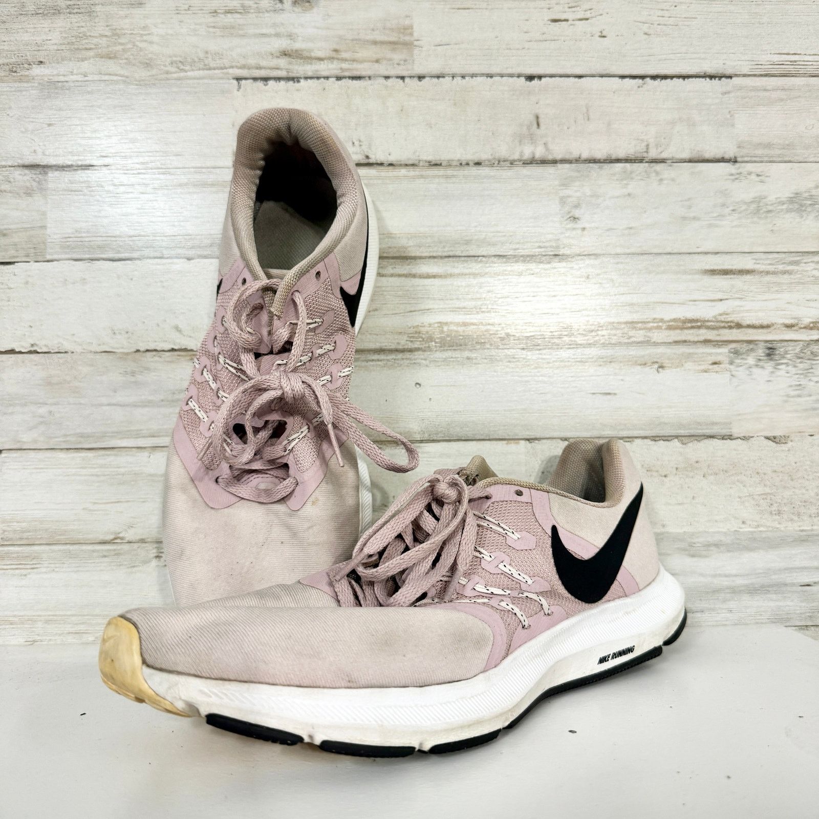 Nike Nike Run Swift 909006-502 Pink Running Shoes Sneakers Sz 11 Size US 11 / IT 41 - 1 Thumbnail