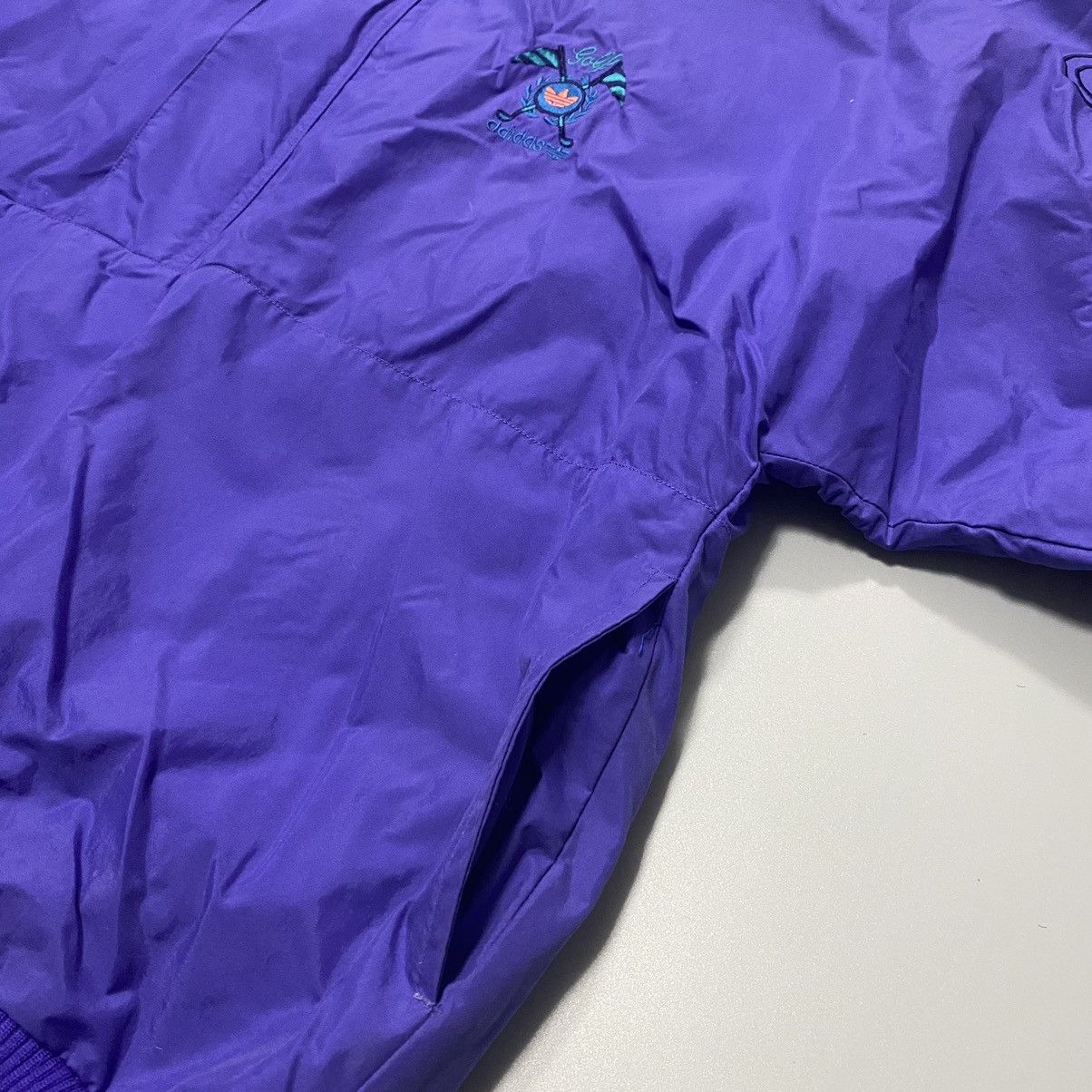 Adidas × Vintage Rare Vintage Adidas Golf 1/2 zip Fleece Boomber Jacket Size US L / EU 52-54 / 3 - 3 Thumbnail