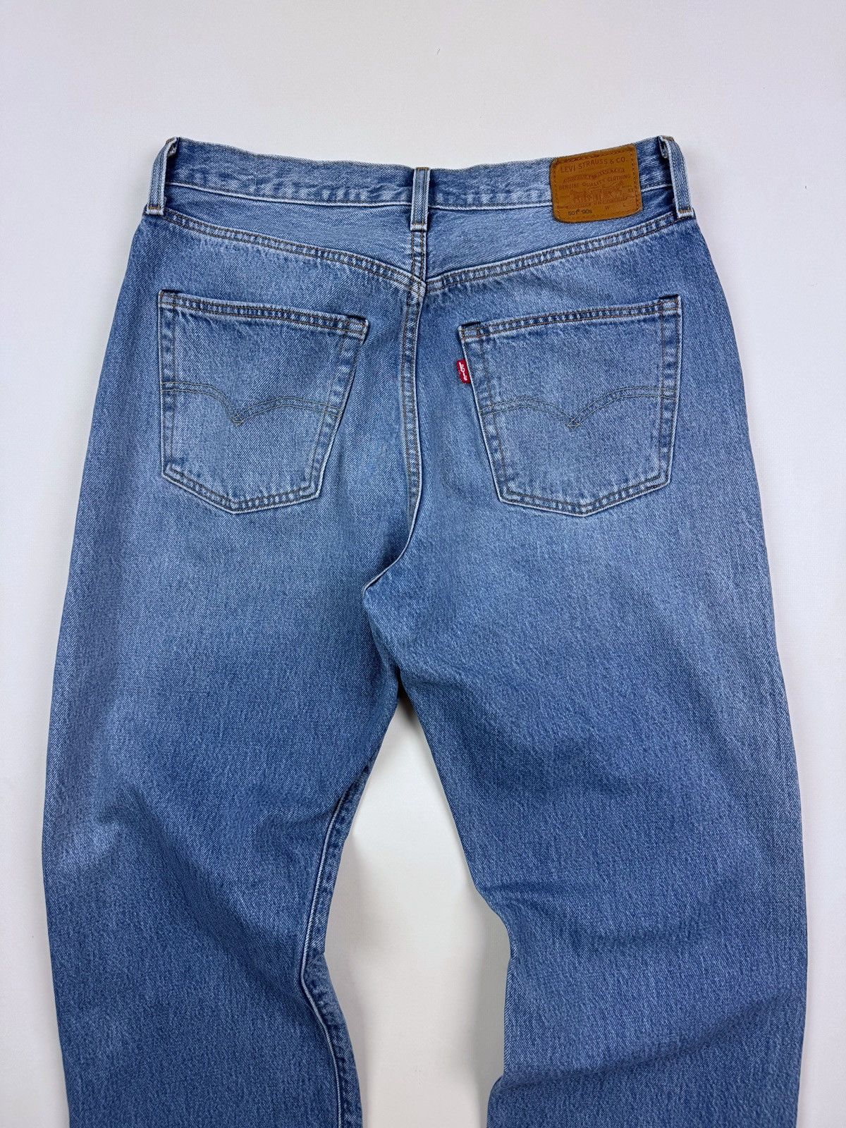 Levi's Levi’s 501 ‘90s Selvage Washed Denim Women’s Jeans Size 32" / US 10 / IT 46 - 14 Thumbnail