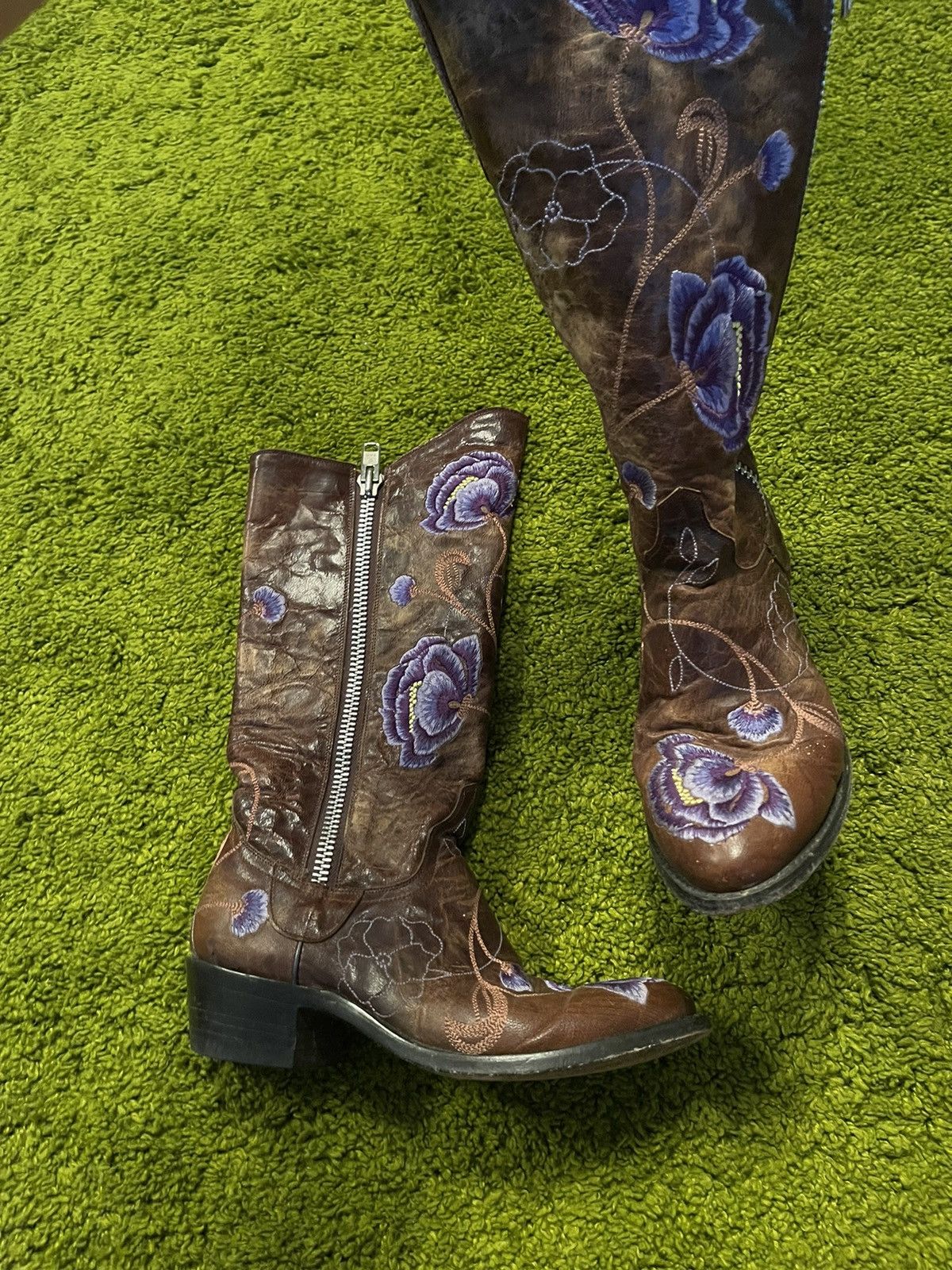 Cowboy Equipment × Genuine Leather × Old Gringo Old Gringo western cowboy floral embroidered boots Size US 8 / IT 38 - 2 Thumbnail