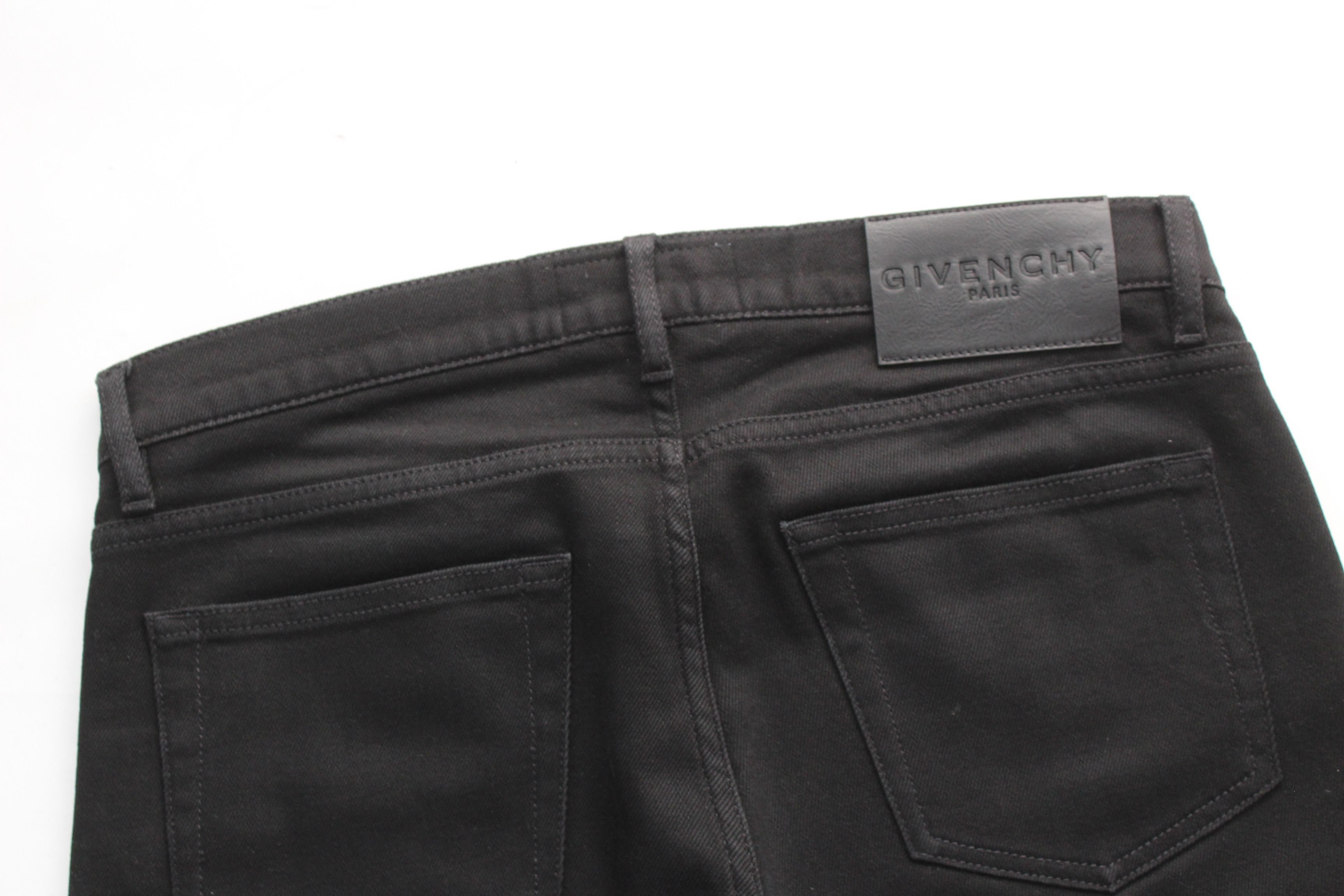 Givenchy Givenchy Black Slim Fit Jeans with Raw Hem Detail Size US 29 - 8 Thumbnail
