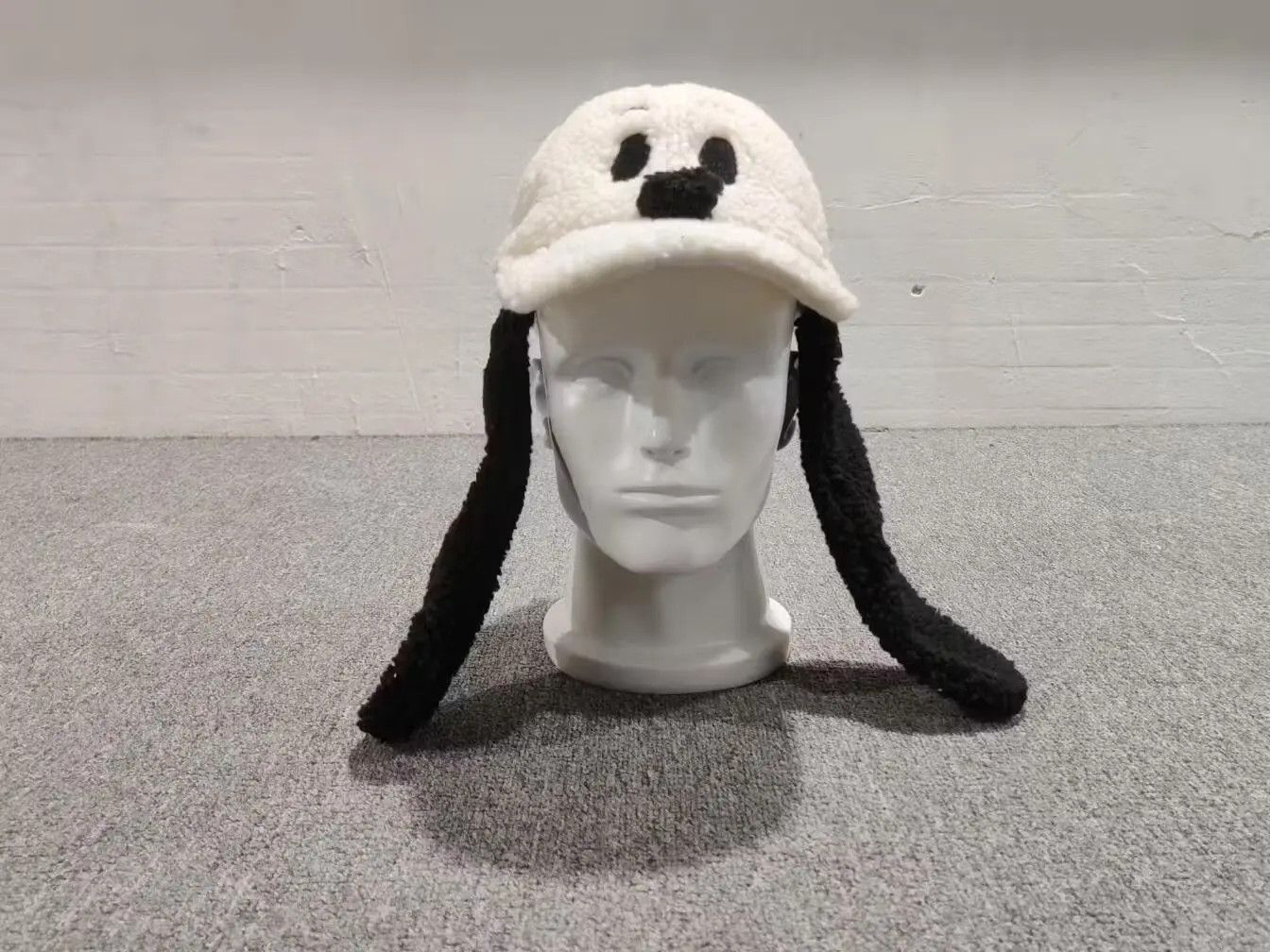 image of Hats Floppy Ears Dog White Color Fleece Hat, Men's
