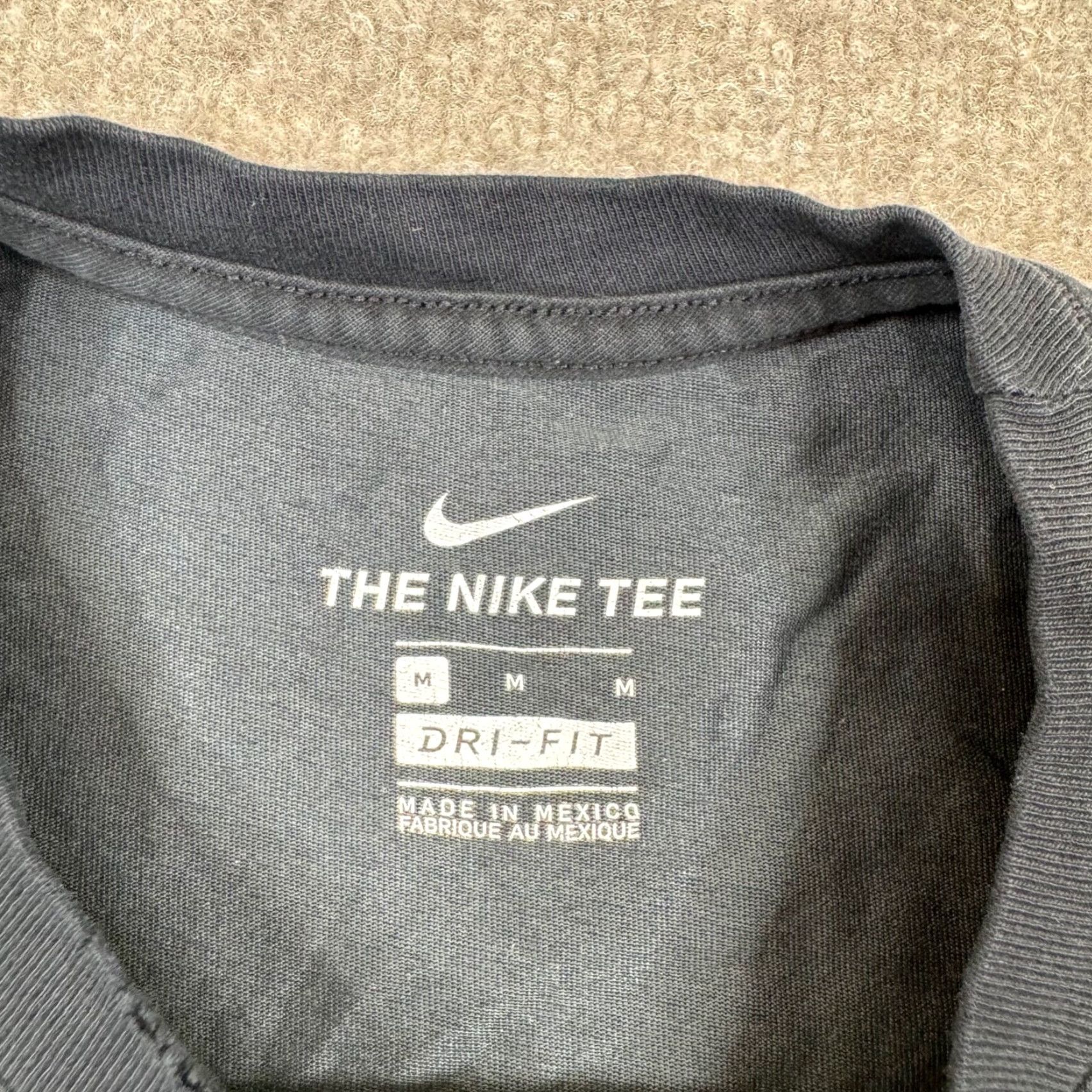 Nike Nike LeBron Shirt Mens M Black Logo Short Sleeve Casual Urban American 90s? Size US M / EU 48-50 / 2 - 2 Thumbnail